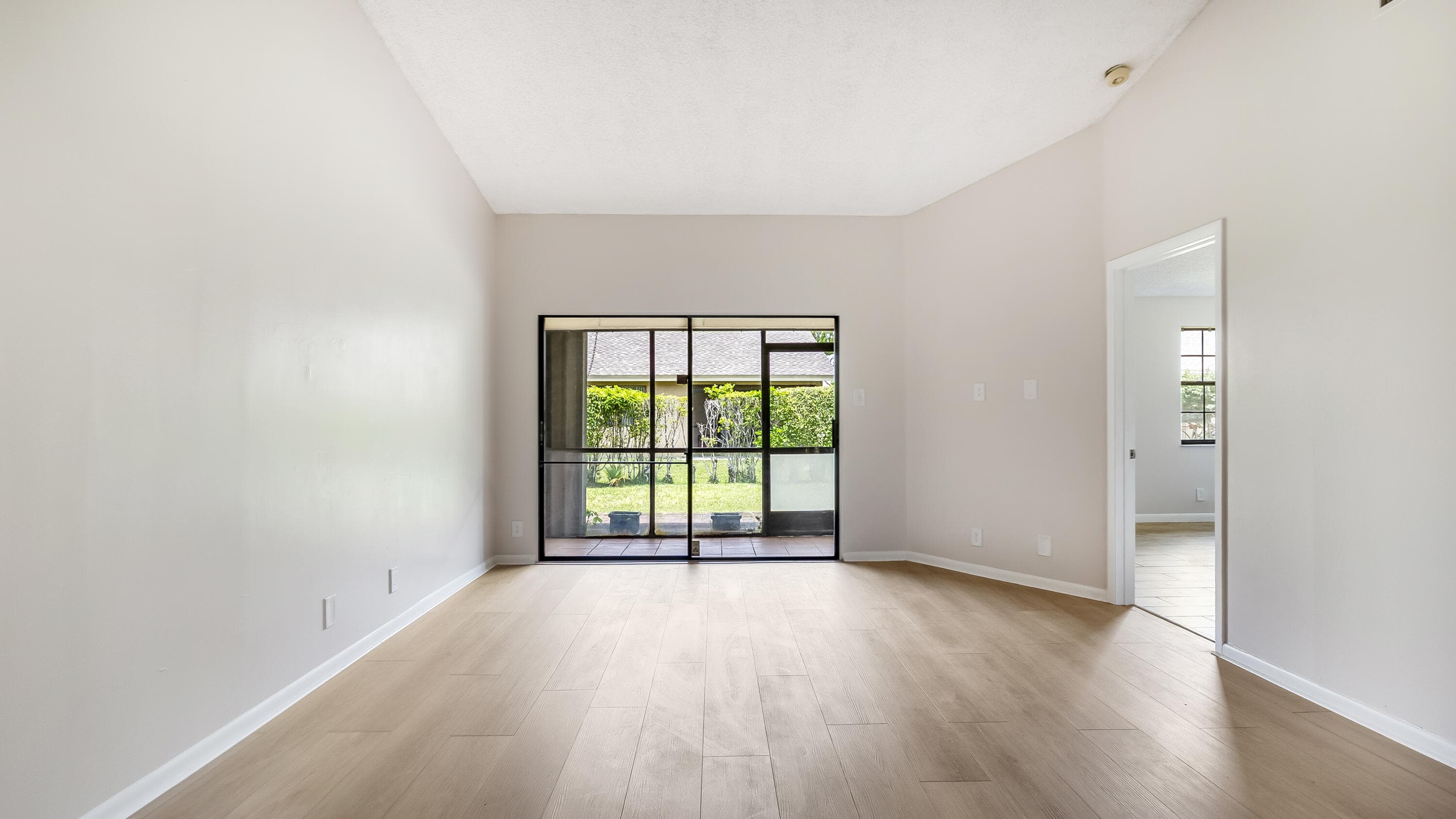 9663 NW 76th Street, Tamarac, FL 33321 — photo 8 of 29