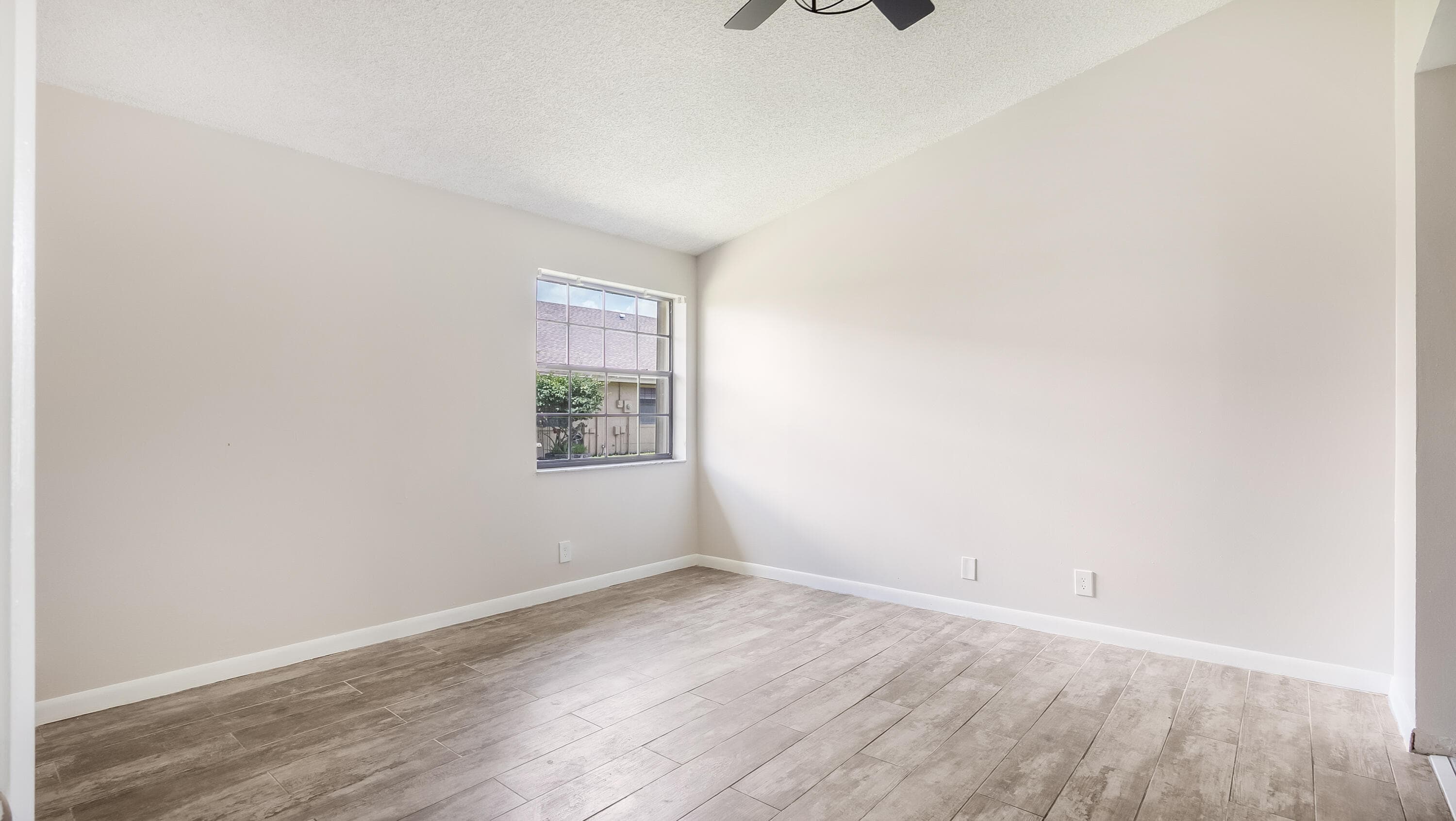 9663 NW 76th Street, Tamarac, FL 33321 — photo 15 of 29