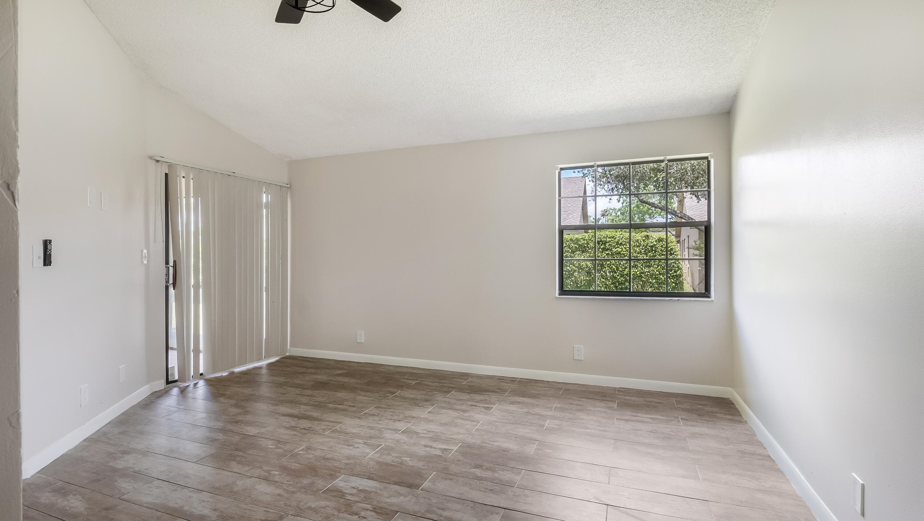 9663 NW 76th Street, Tamarac, FL 33321 — photo 16 of 29