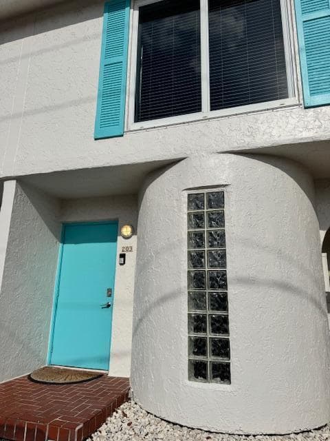 1800 N Ocean Drive 203, Hollywood, FL 33019 — photo 1 of 15