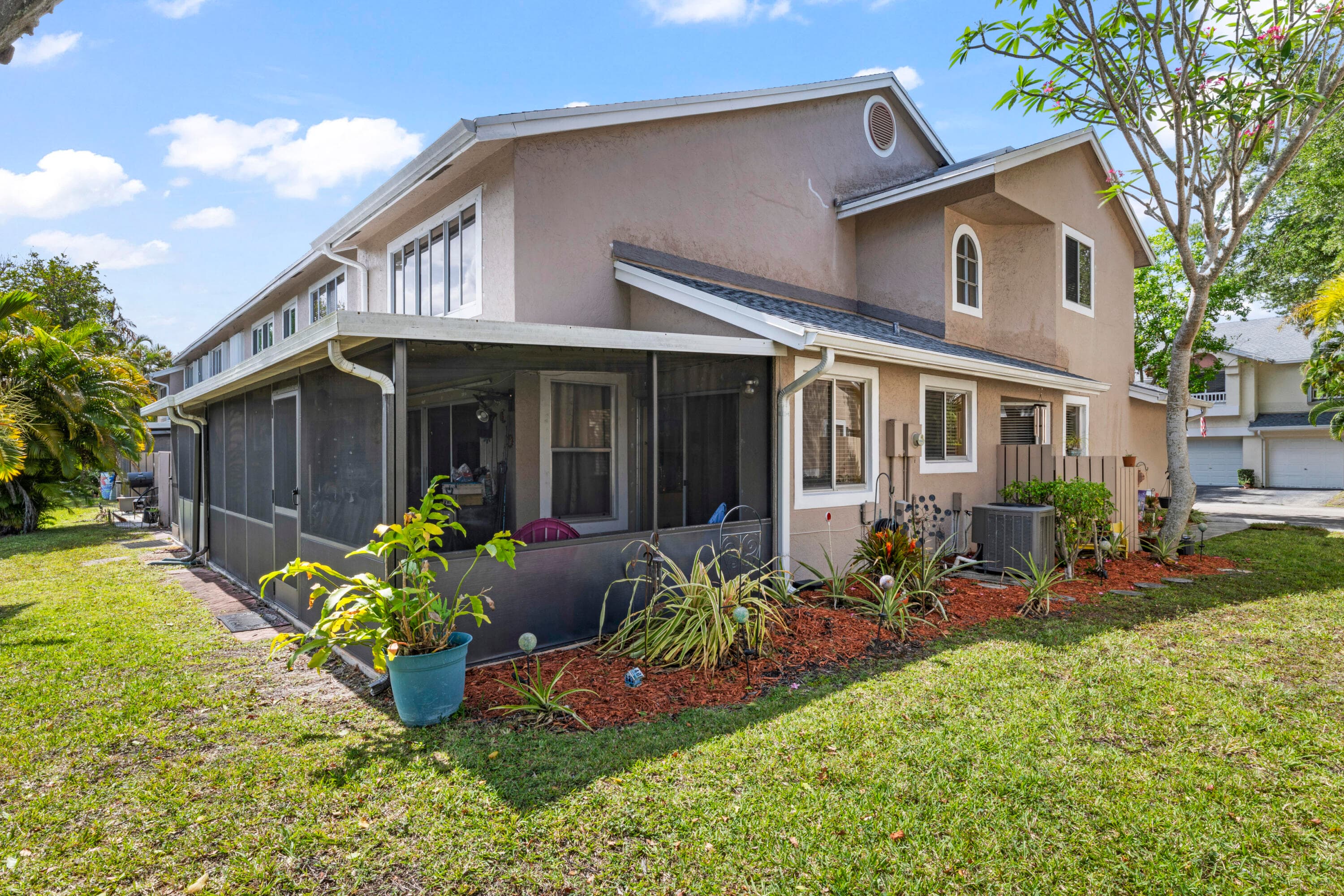 2030 Discovery Circle E, Deerfield Beach, FL 33442 — photo 40 of 60