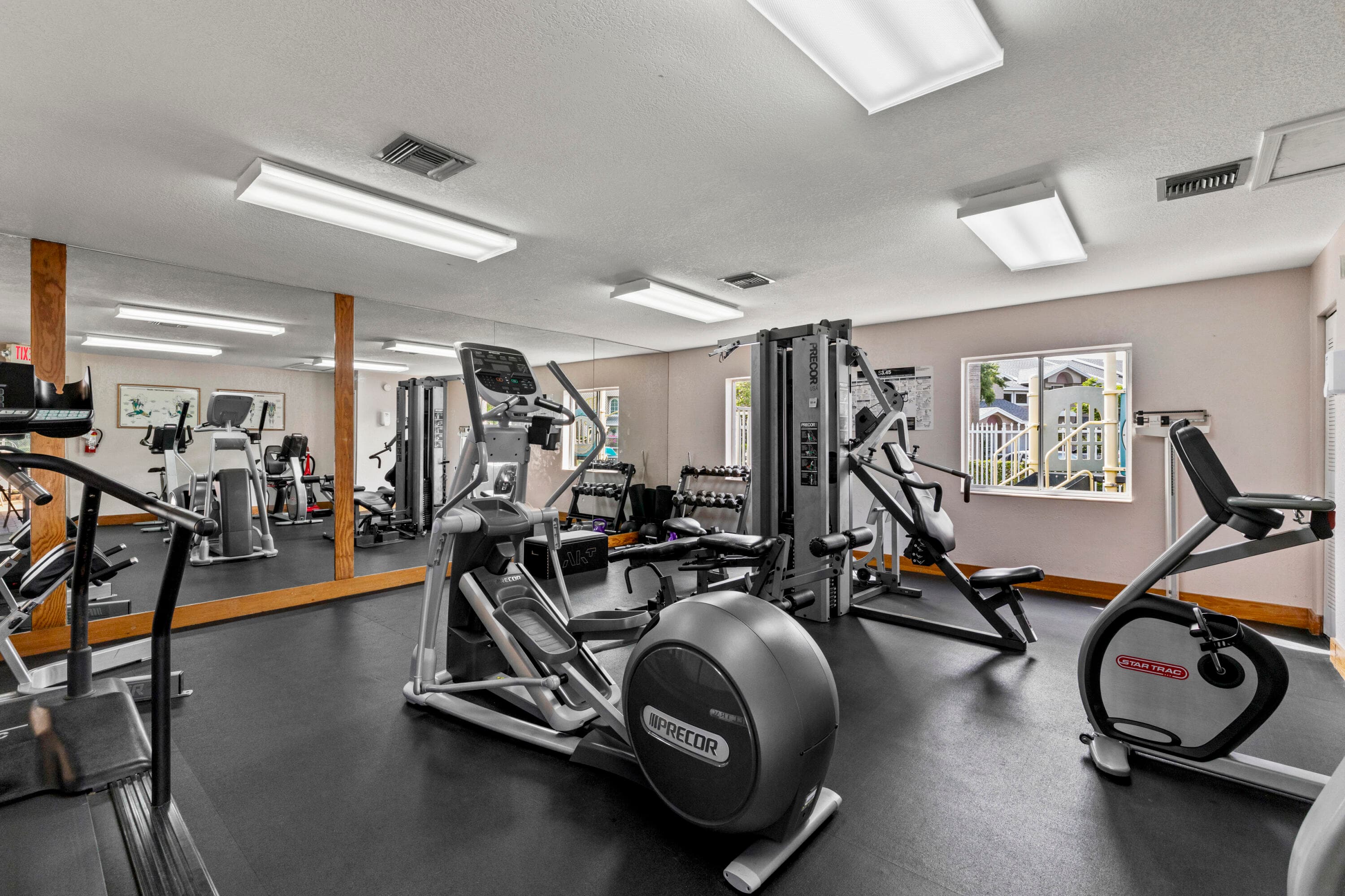 2030 Discovery Circle E, Deerfield Beach, FL 33442 — photo 48 of 60