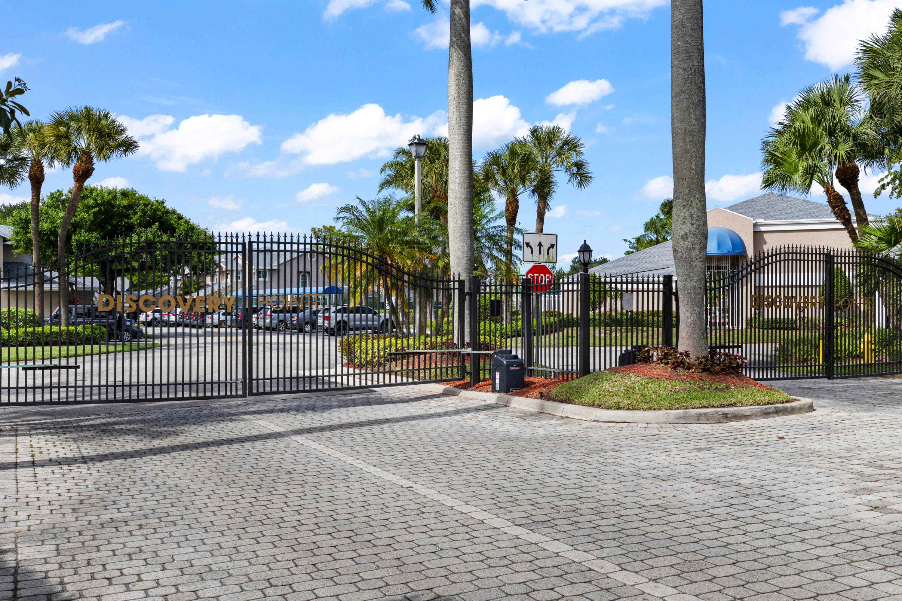 2030 Discovery Circle E, Deerfield Beach, FL 33442 — photo 57 of 60