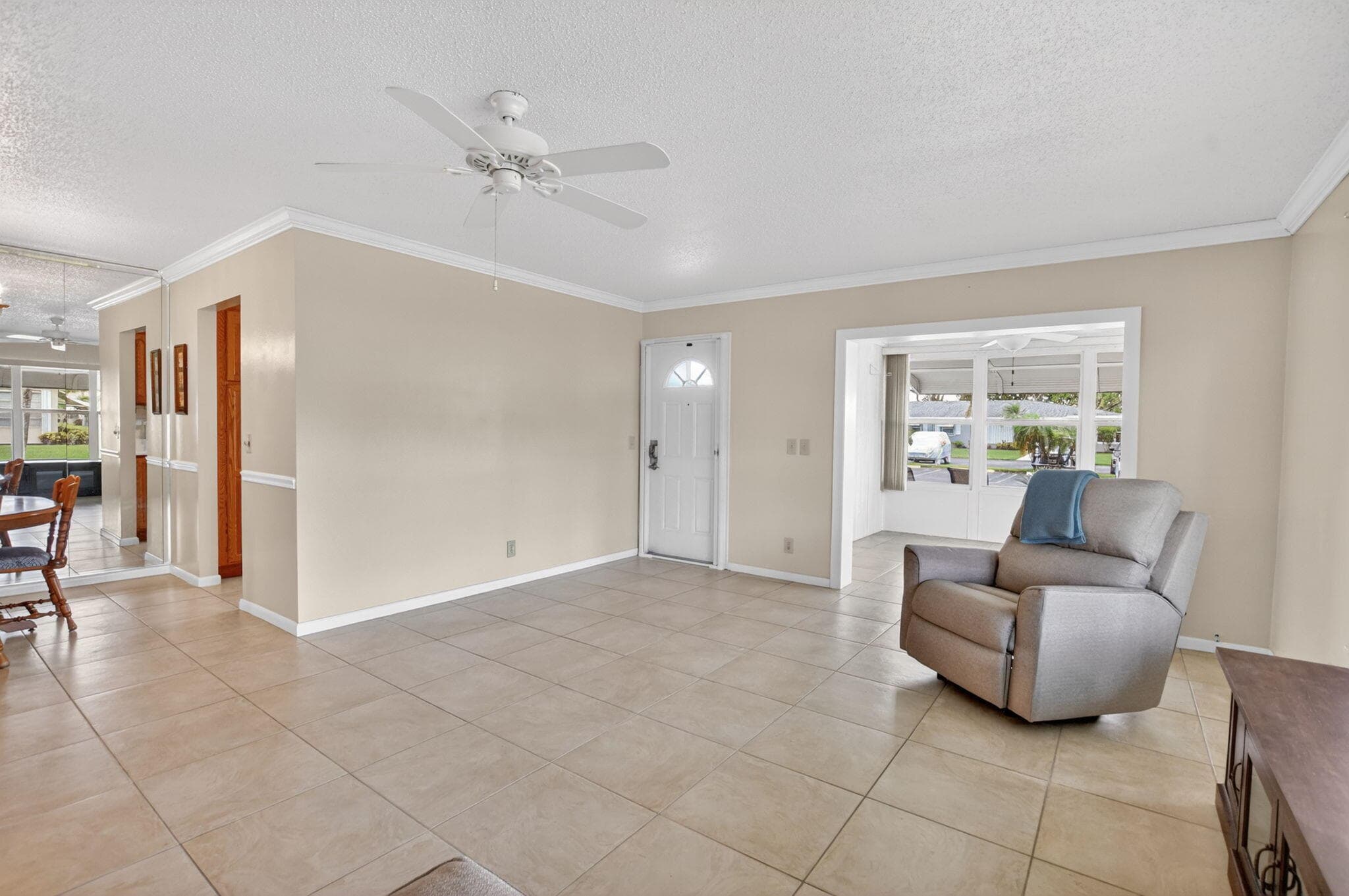 920 South Drive A, Delray Beach, FL 33445 — photo 8 of 40