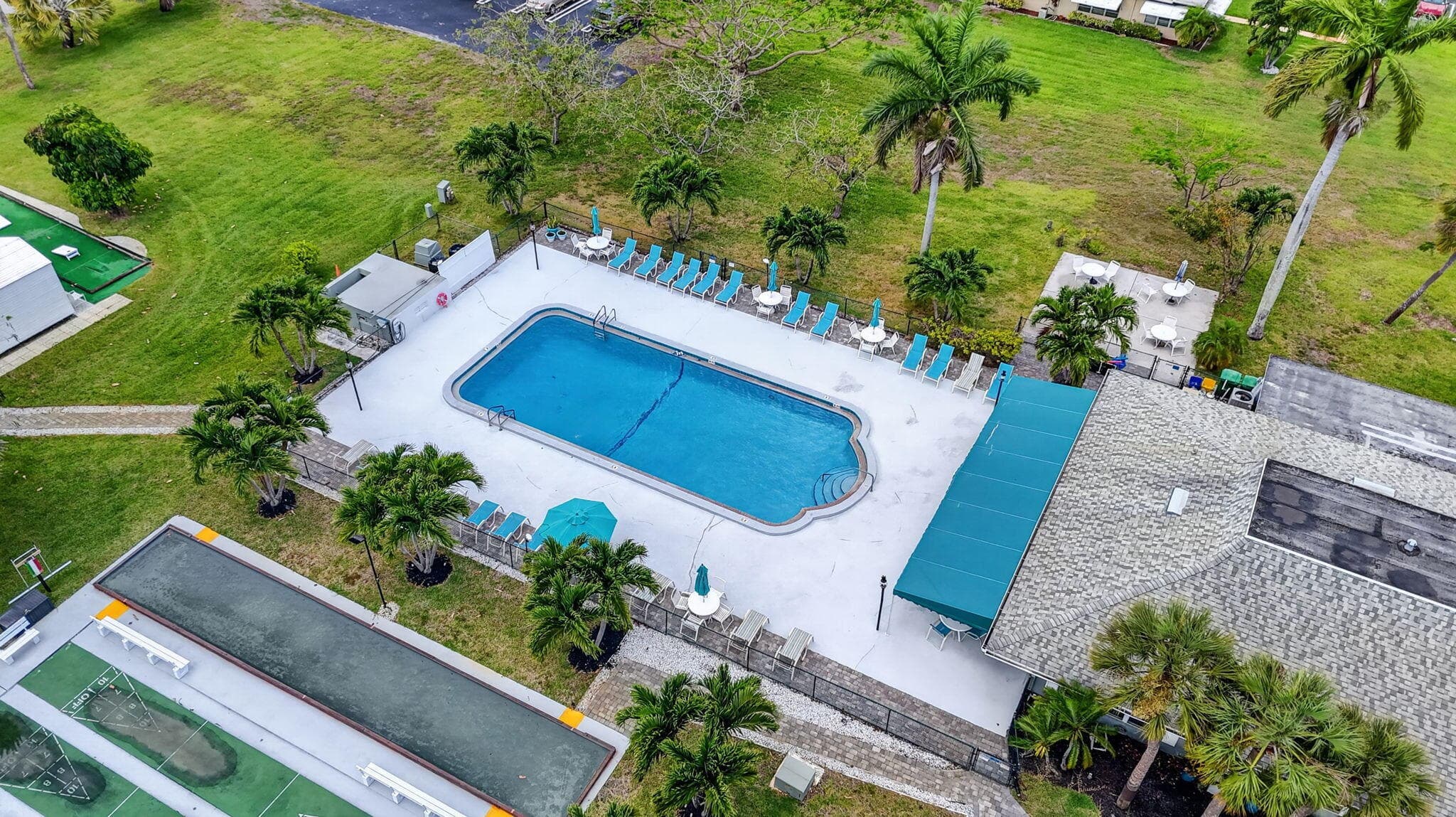 920 South Drive A, Delray Beach, FL 33445 — photo 35 of 40