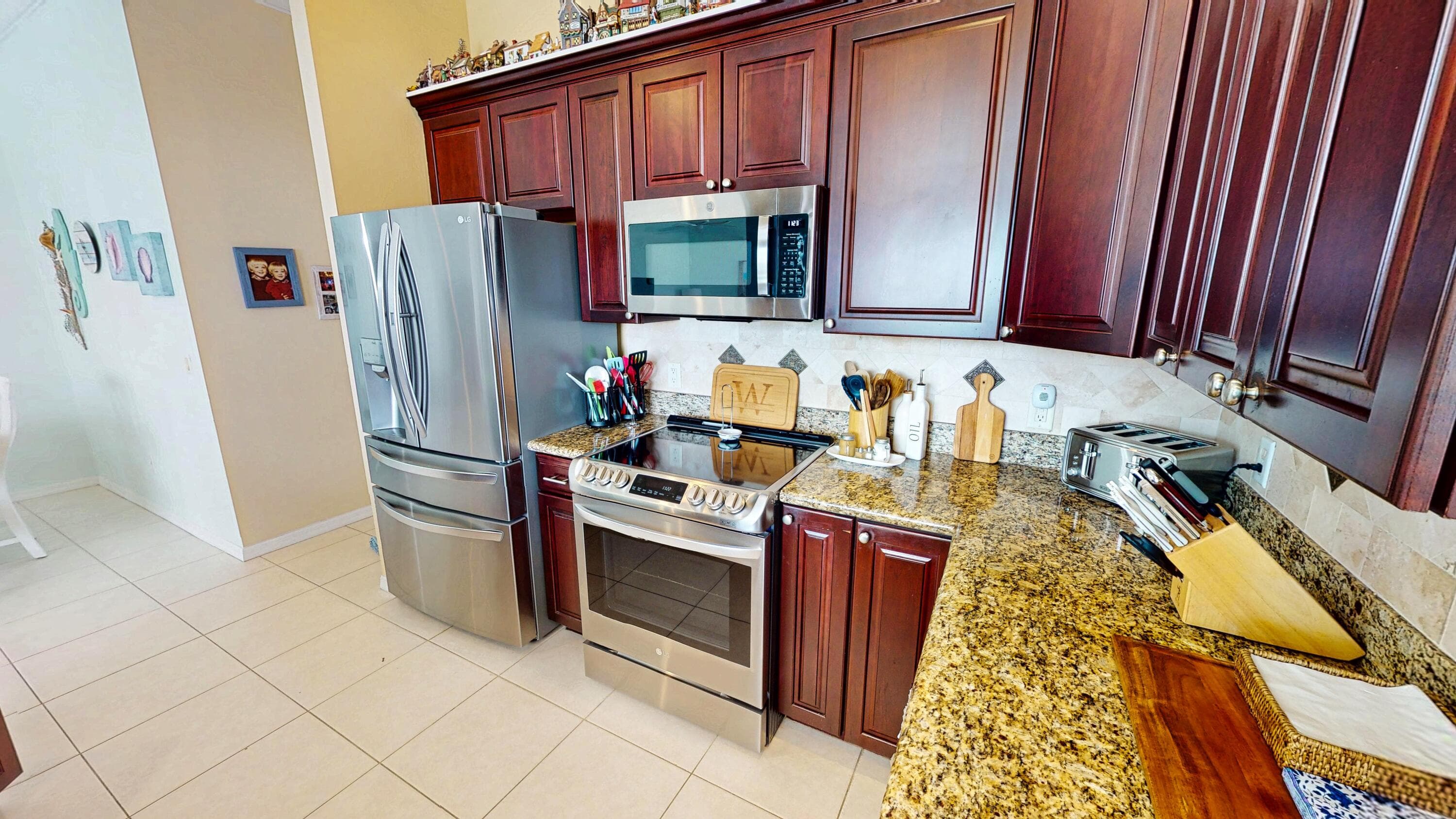 3419 SE Hart Circle, Port St. Lucie, FL 34984 — photo 8 of 46