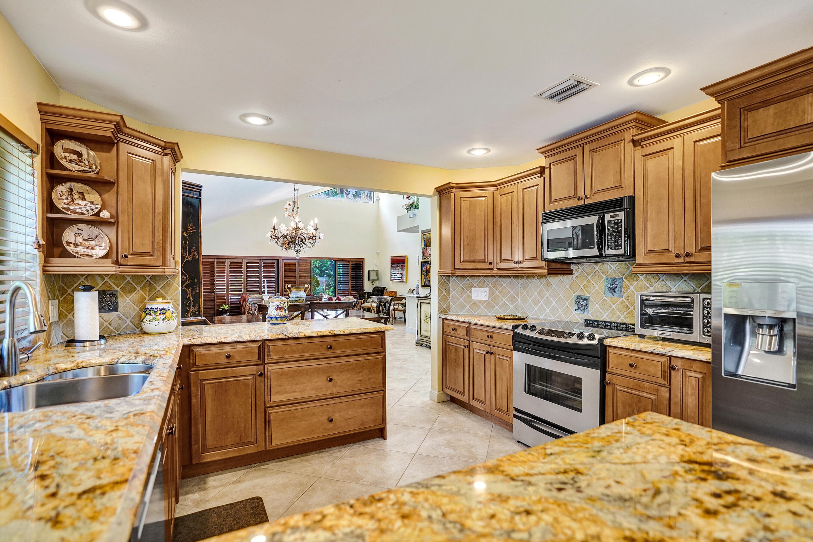 721 Via Genova, Deerfield Beach, FL 33442 — photo 11 of 55