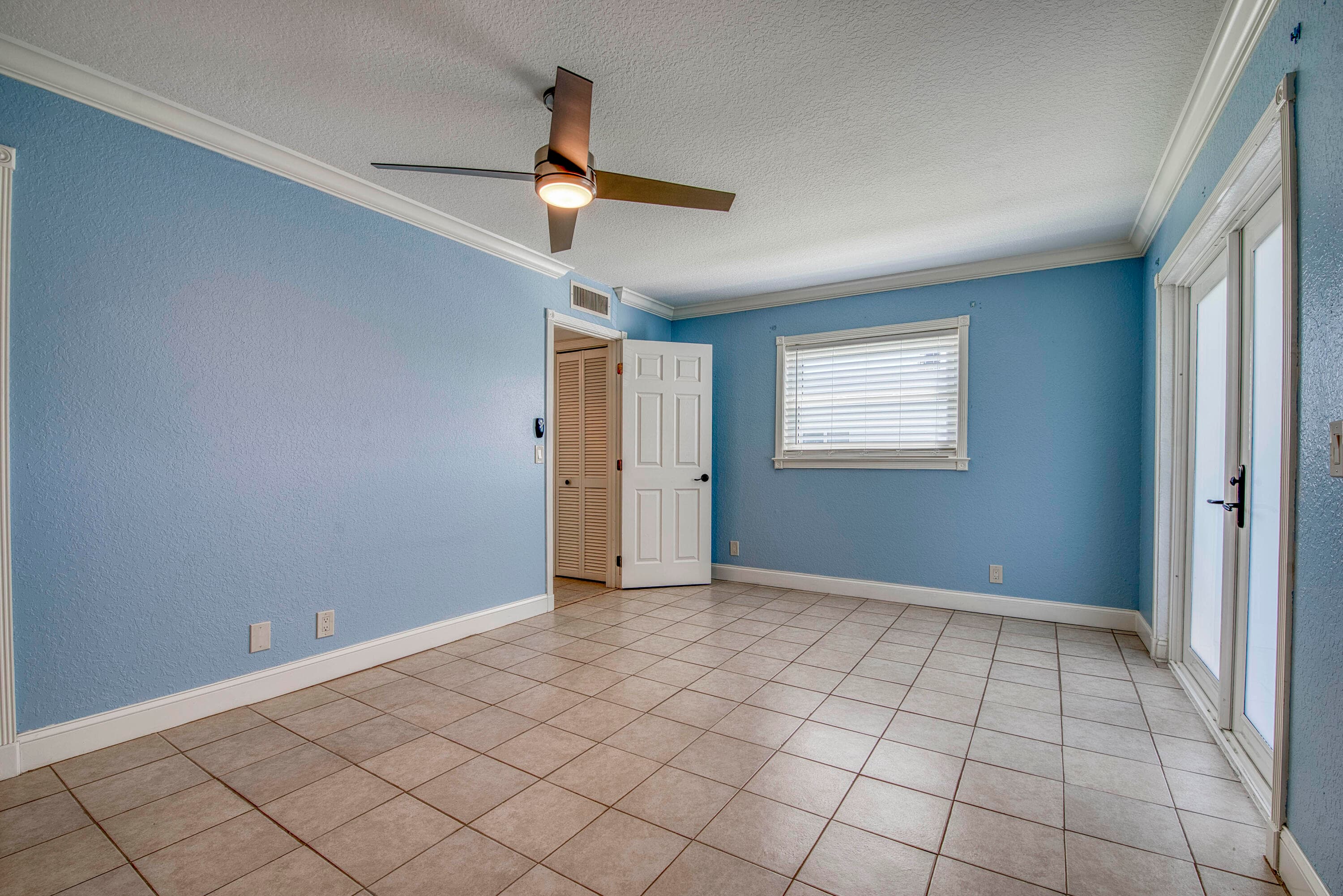 960 Flanders T, Delray Beach, FL 33484 — photo 12 of 14