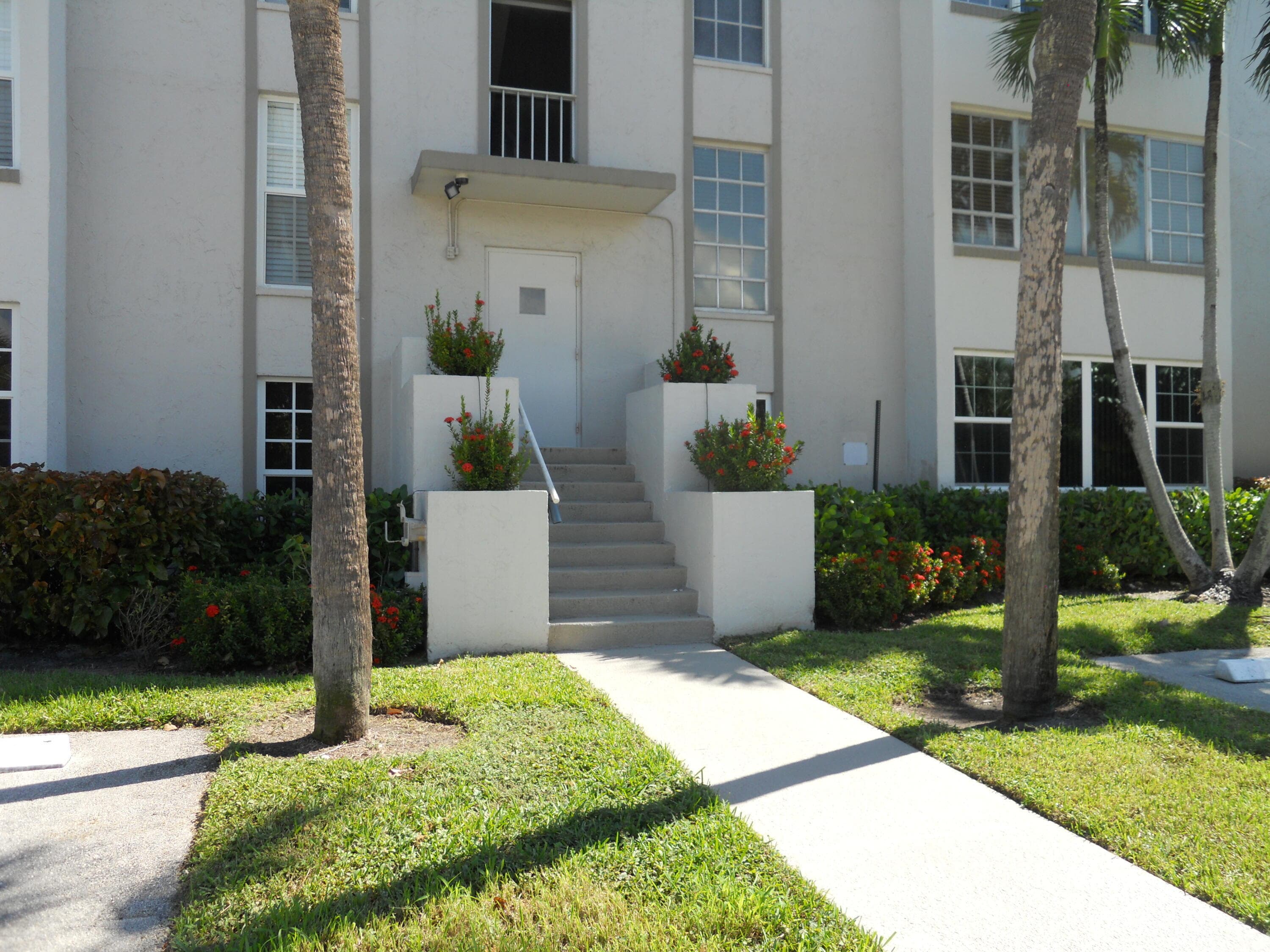 250 NE 20th Street 123s, Boca Raton, FL 33431 — photo 4 of 34