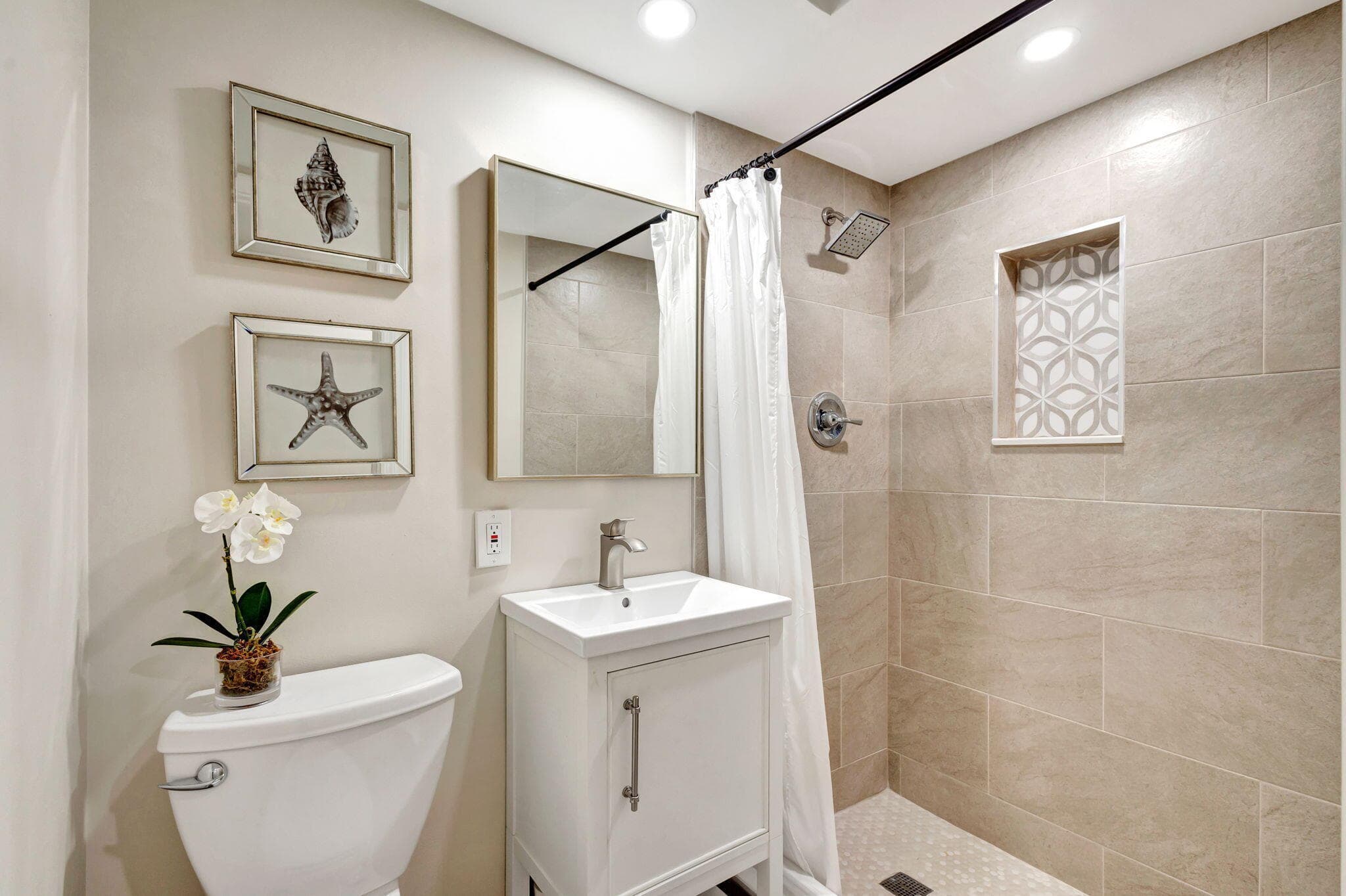 68 Yacht Club Drive 3, North Palm Beach, FL 33408 — photo 25 of 58