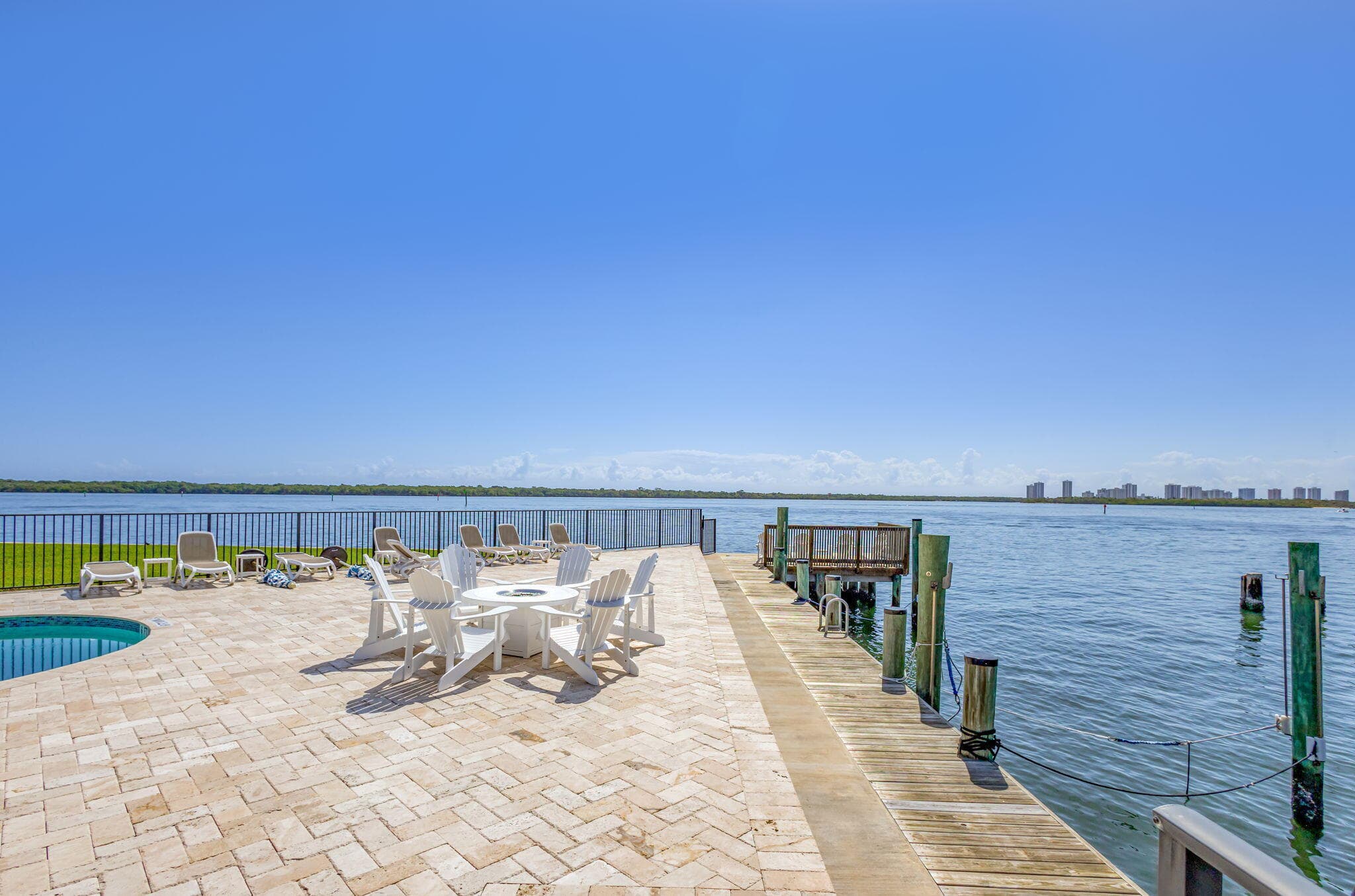 68 Yacht Club Drive 3, North Palm Beach, FL 33408 — photo 49 of 58