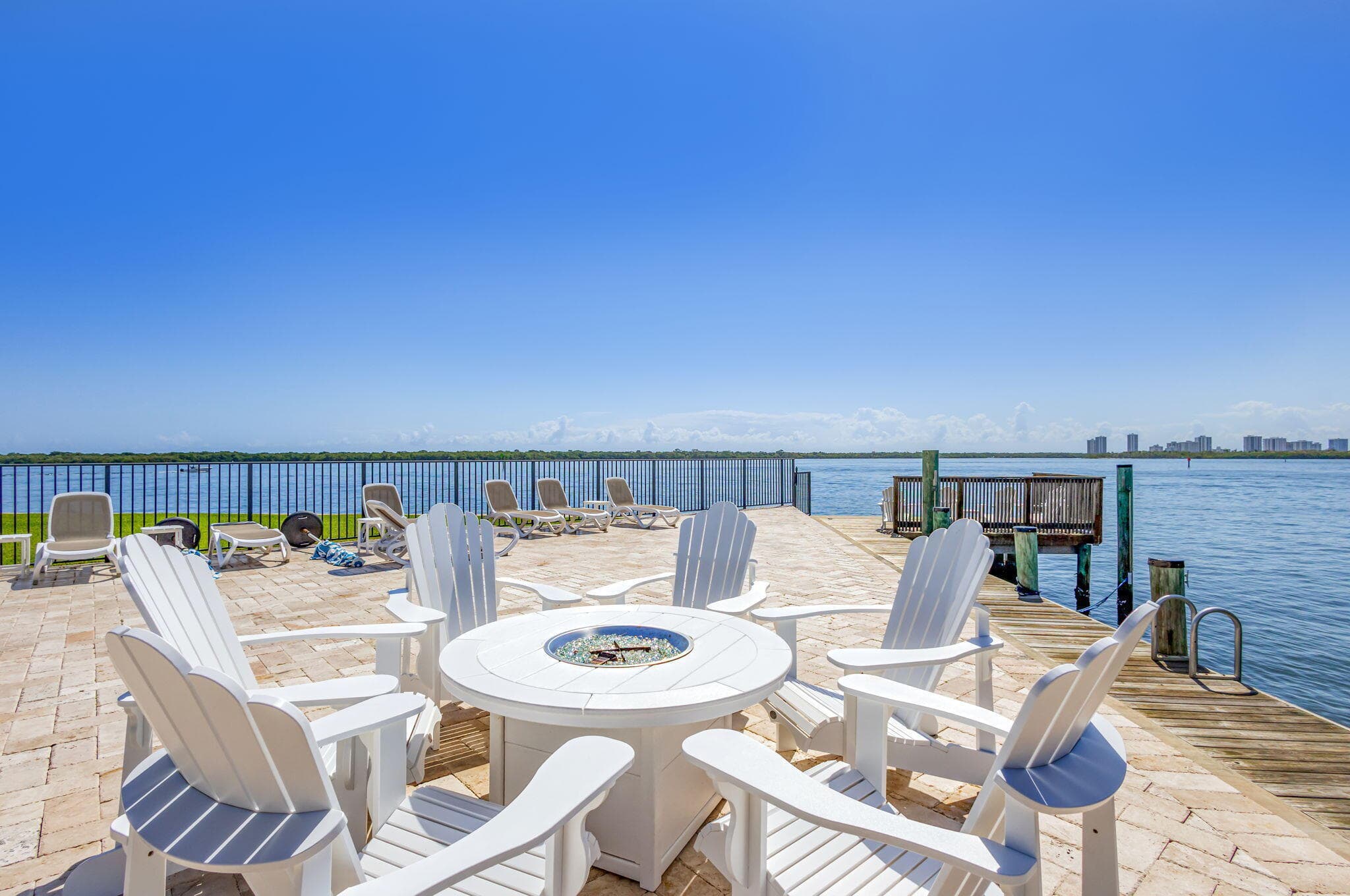 68 Yacht Club Drive 3, North Palm Beach, FL 33408 — photo 50 of 58