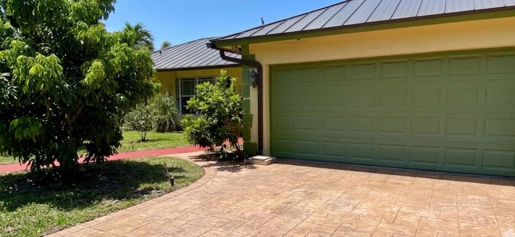 5221 NE 19th Avenue, Fort Lauderdale, FL 33308 — photo 2 of 25