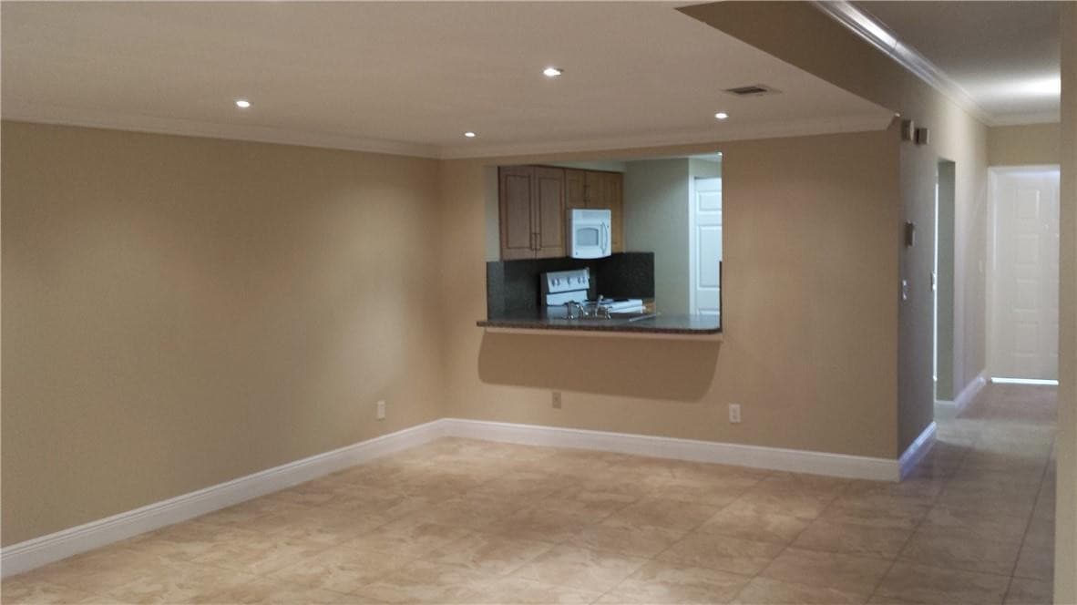 4728 NW 90th Avenue, Sunrise, FL 33351 — photo 3 of 16