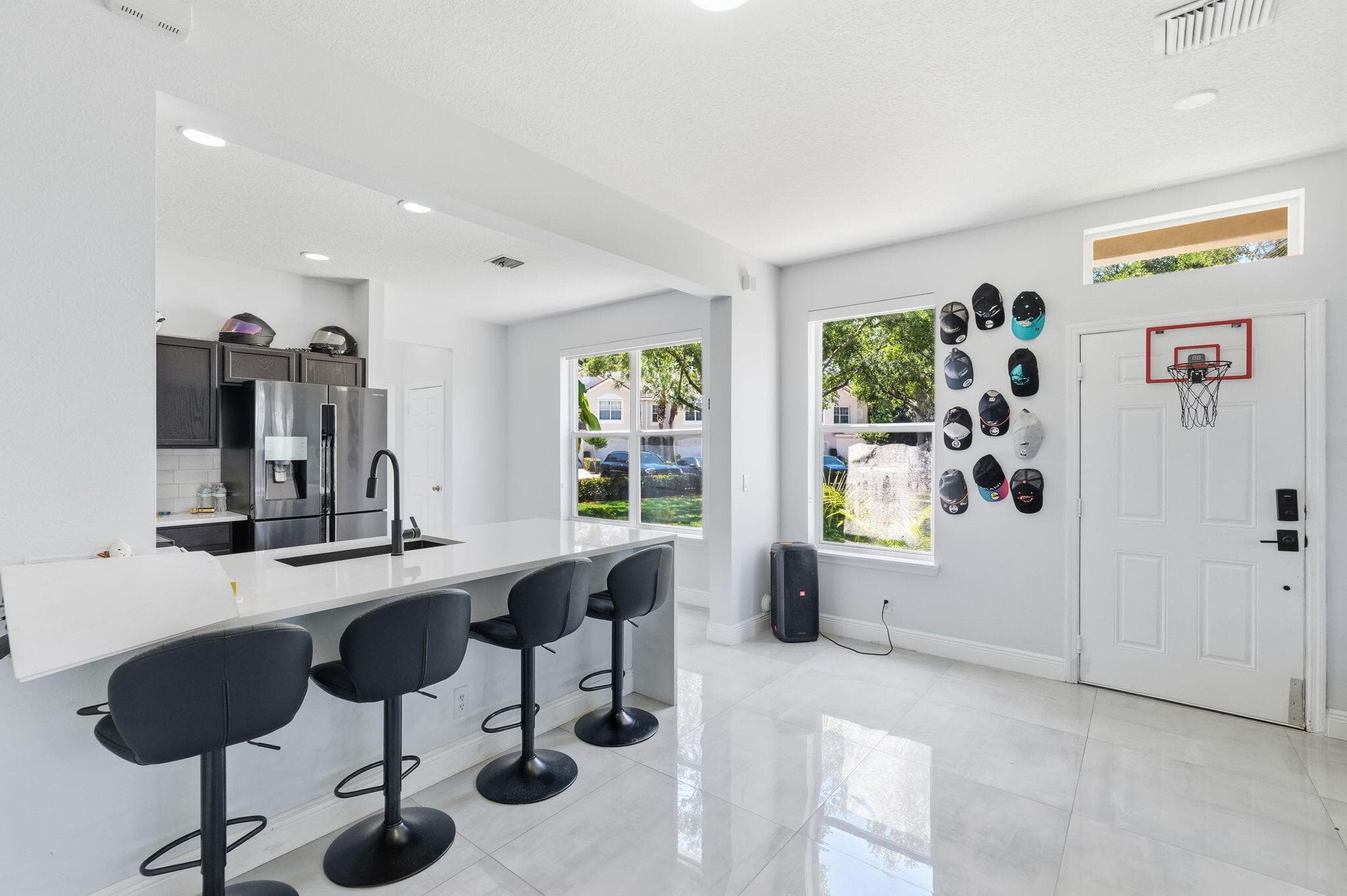 1086 Woodfield Road, Greenacres, FL 33415 — photo 12 of 32