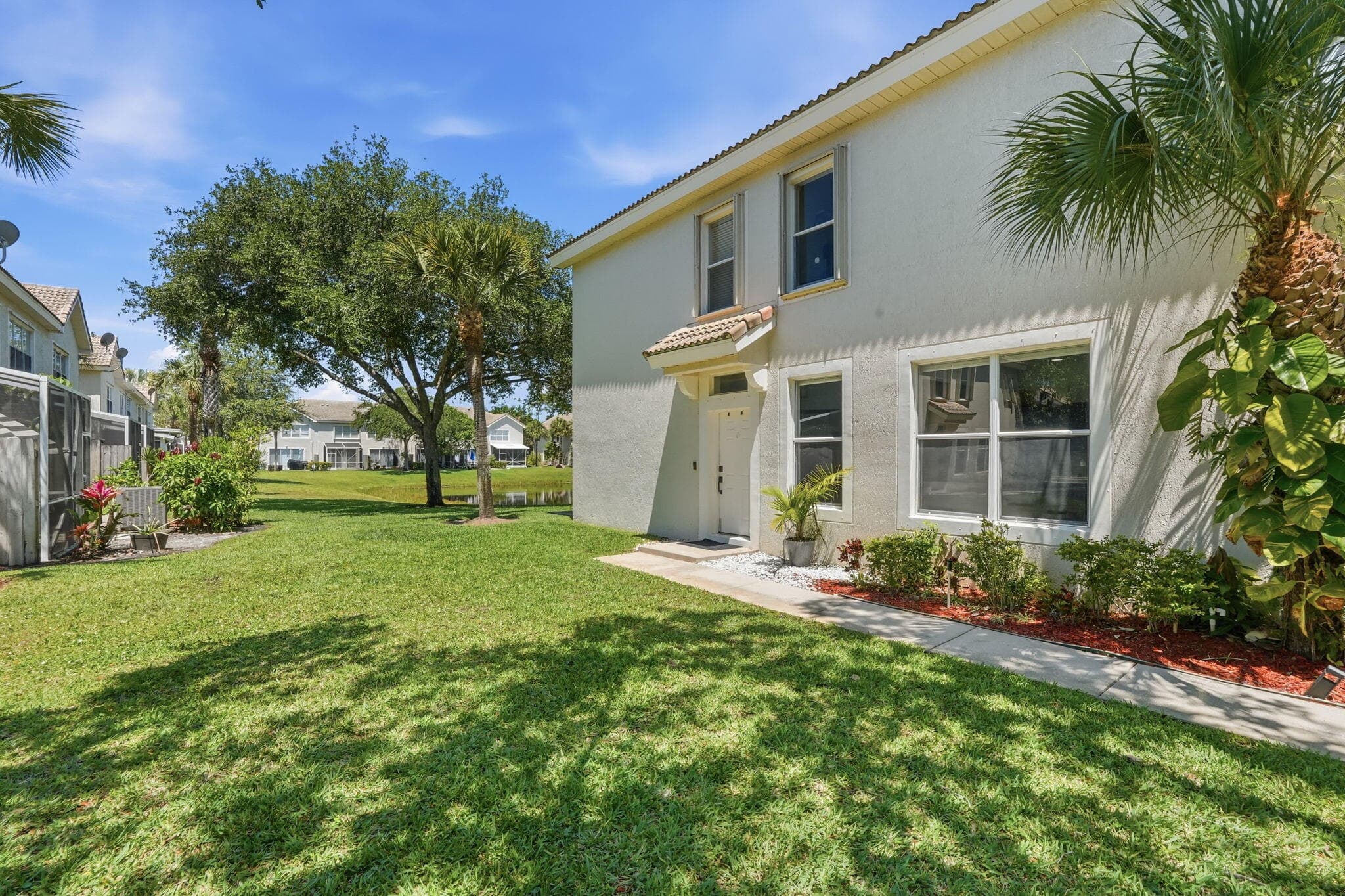 1086 Woodfield Road, Greenacres, FL 33415 — photo 3 of 32