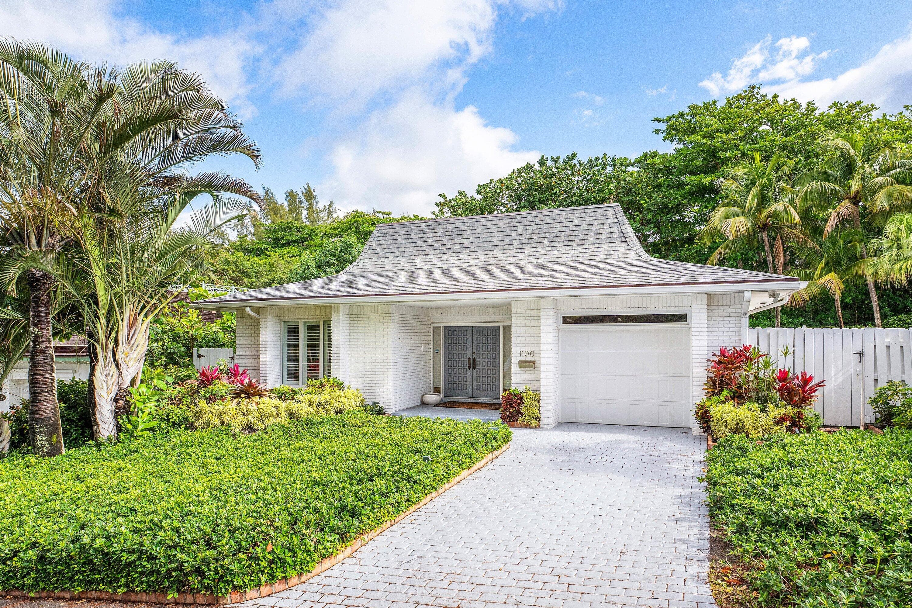 1100 N Ocean Boulevard, Gulf Stream, FL 33483 — photo
