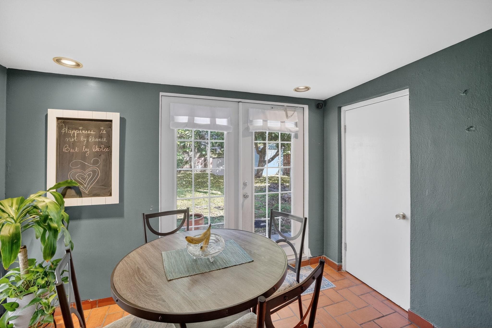 131 SW 7th Terrace, Hallandale Beach, FL 33009 — photo 25 of 59