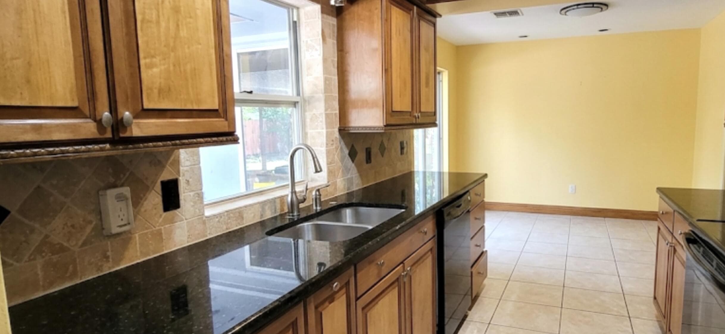 5221 NE 19th Avenue, Fort Lauderdale, FL 33308 — photo 8 of 25