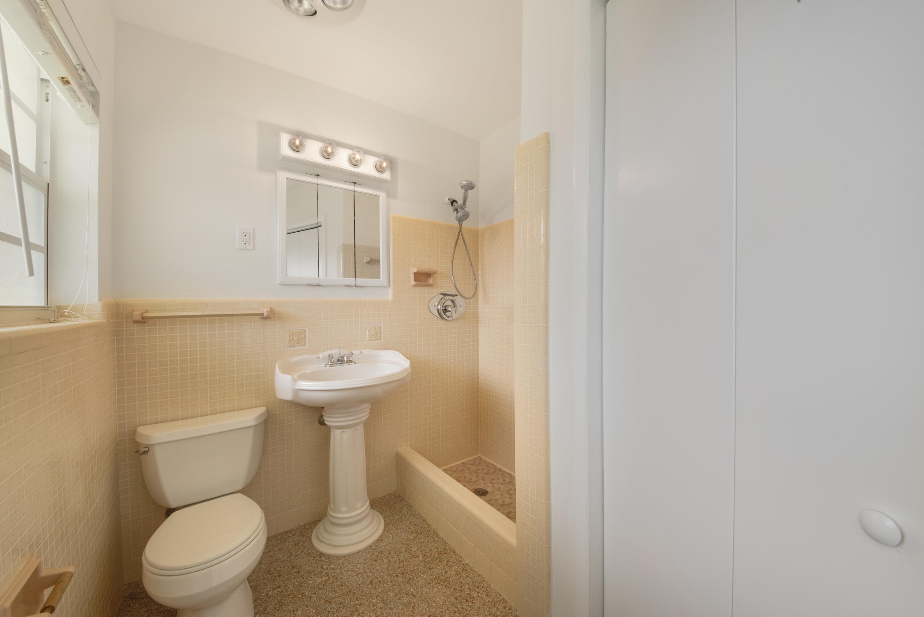 2022 Collier Avenue, Lake Worth, FL 33461 — photo 23 of 38