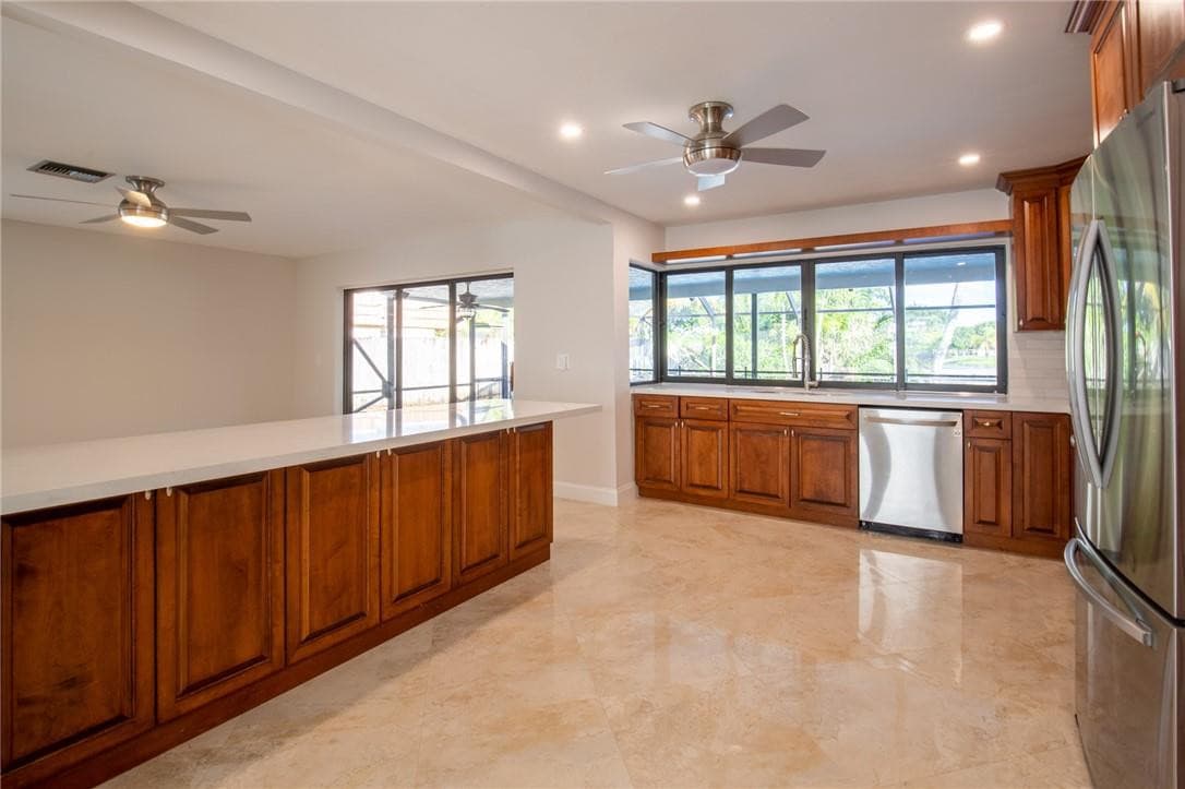 5100 SW 104th Avenue, Cooper City, FL 33328 — photo 6 of 42