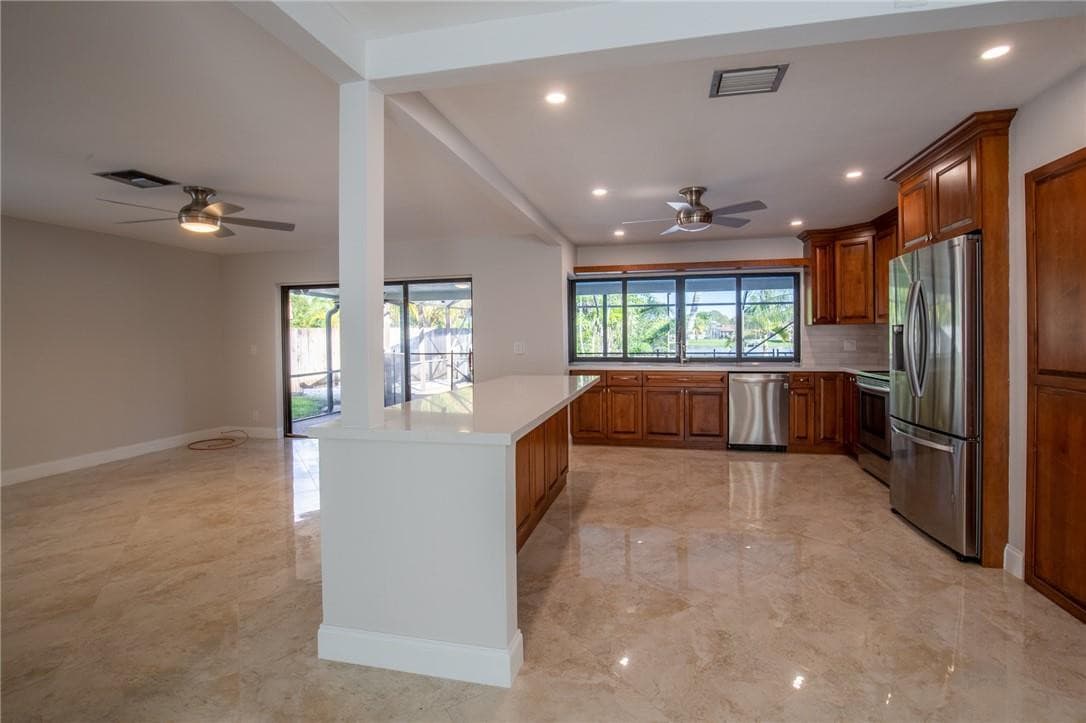 5100 SW 104th Avenue, Cooper City, FL 33328 — photo 7 of 42