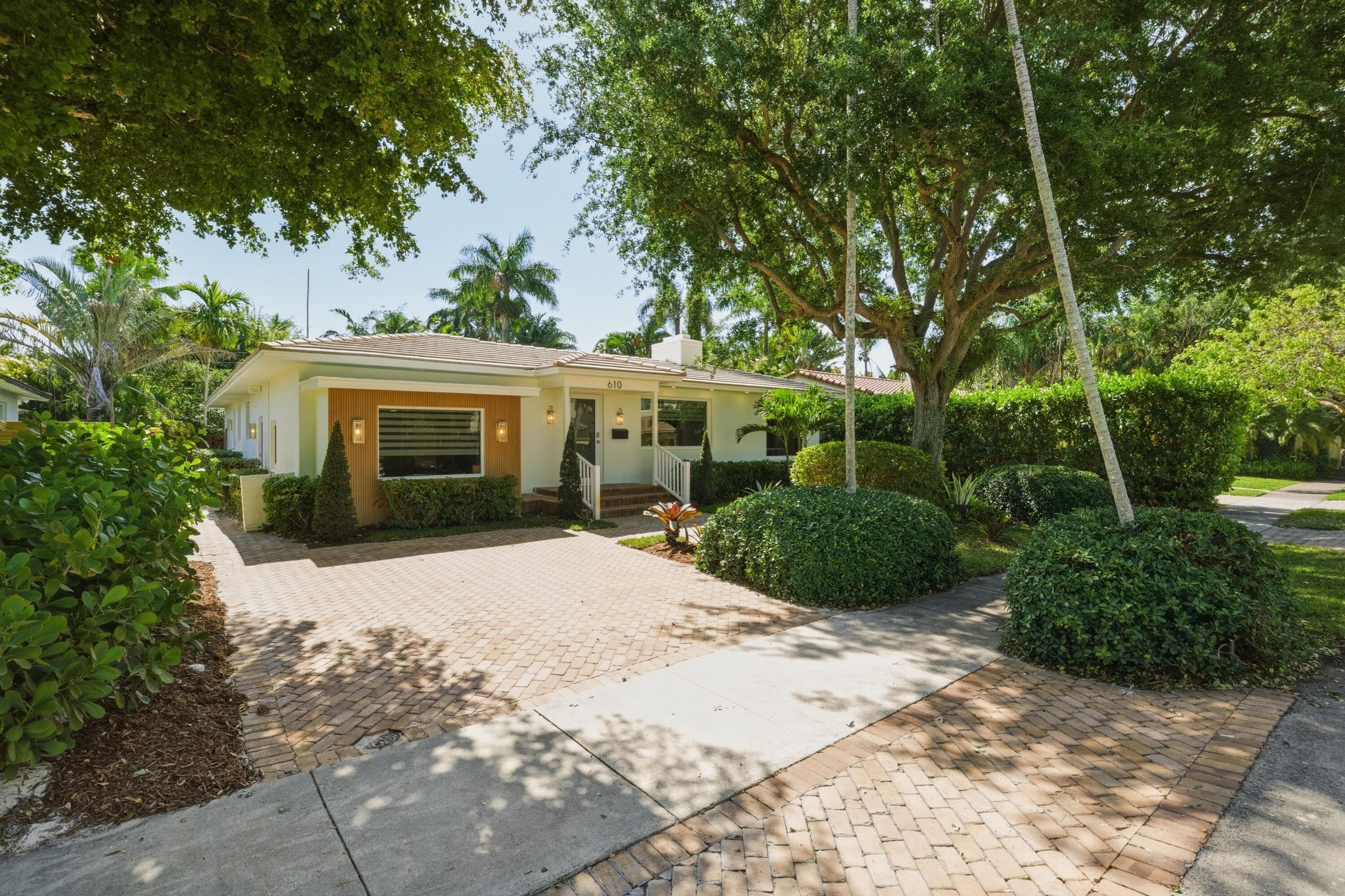 610 NE 16th Terrace 0, Fort Lauderdale, FL 33304 — photo 3 of 48