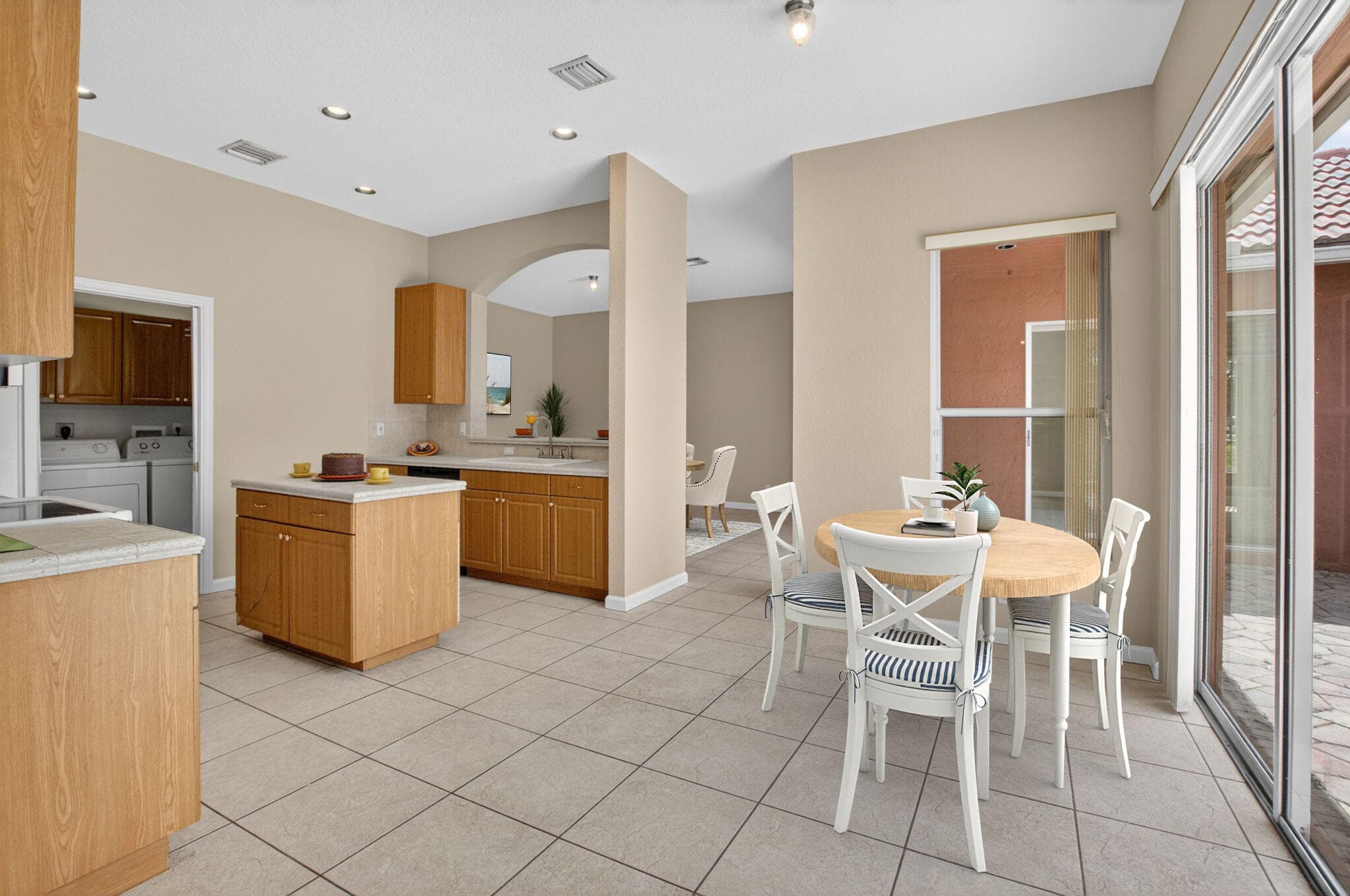 9954 Boynton Gardens Way, Boynton Beach, FL 33437 — photo 10 of 39