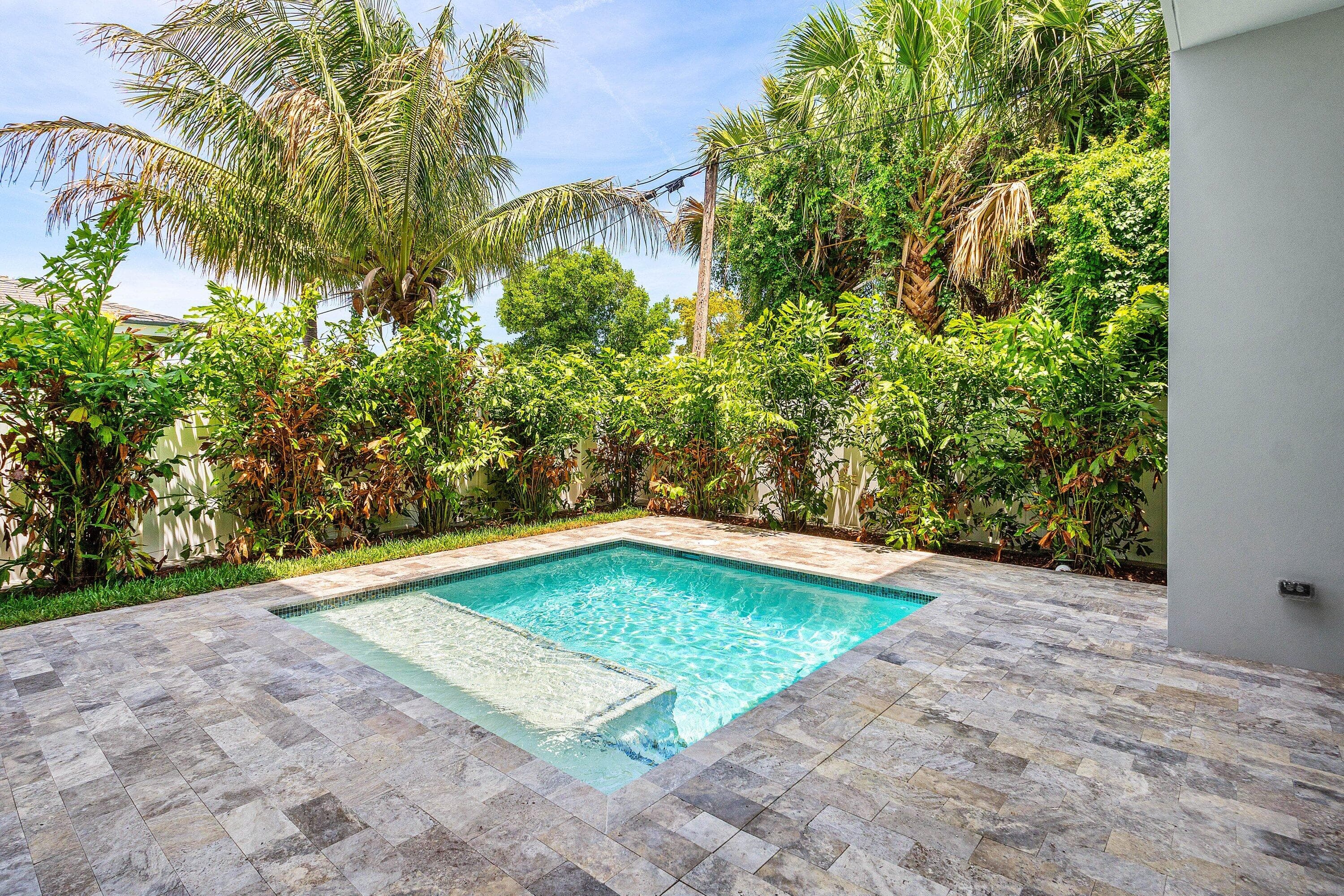 207 SE 5th Street, Delray Beach, FL 33483 — photo 32 of 46