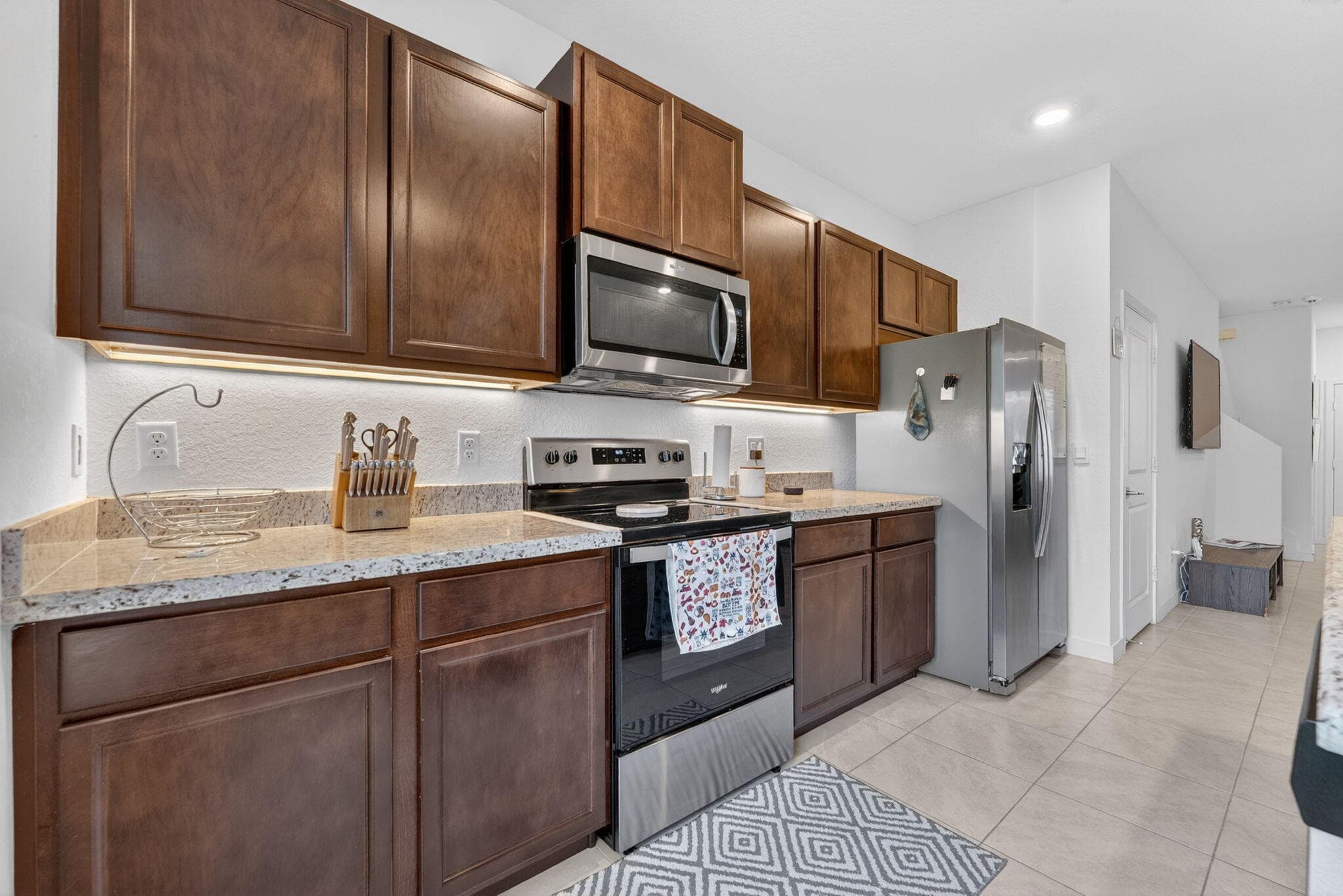 527 NW 17th Street, Fort Lauderdale, FL 33311 — photo 7 of 31