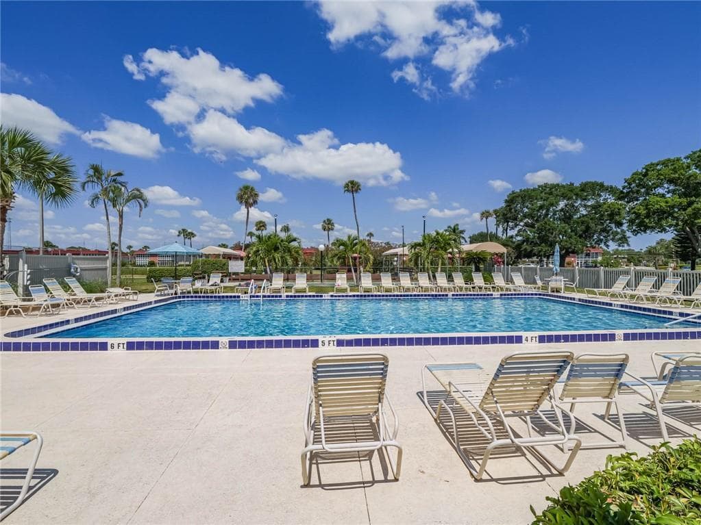 16 Vista Palm Lane 204, Vero Beach, FL 32962 — photo 27 of 36