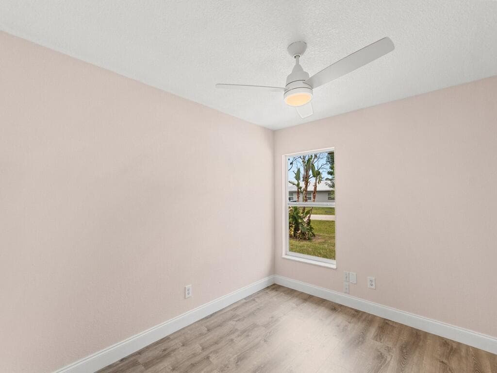 4065 46th Lane, Vero Beach, FL 32967 — photo 17 of 34