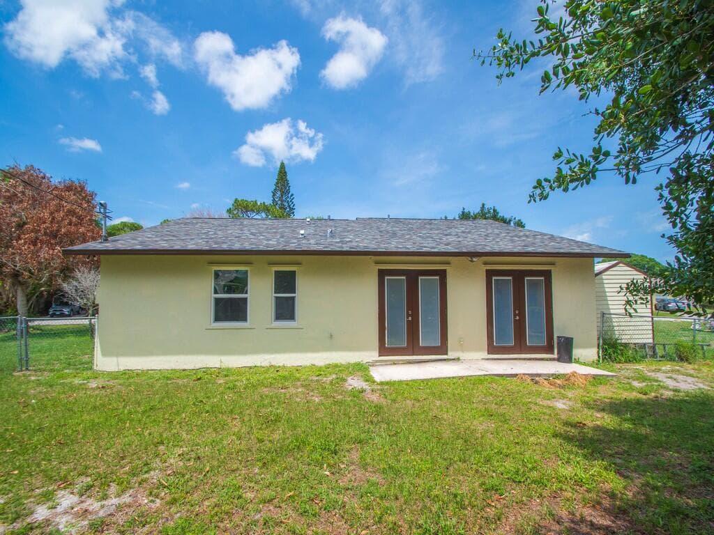 4065 46th Lane, Vero Beach, FL 32967 — photo 30 of 34