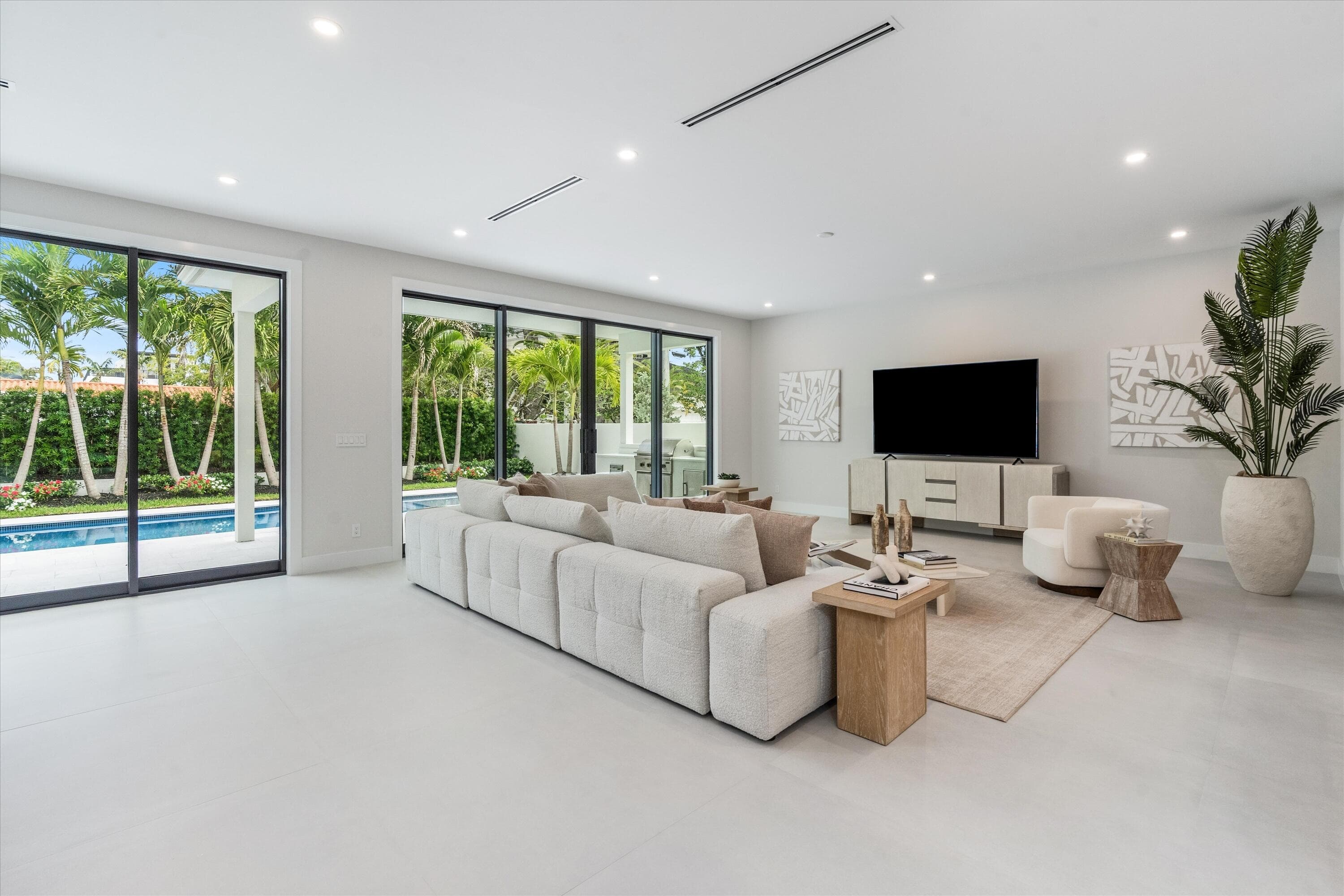 1625 SE 1st Street, Fort Lauderdale, FL 33301 — photo 4 of 22