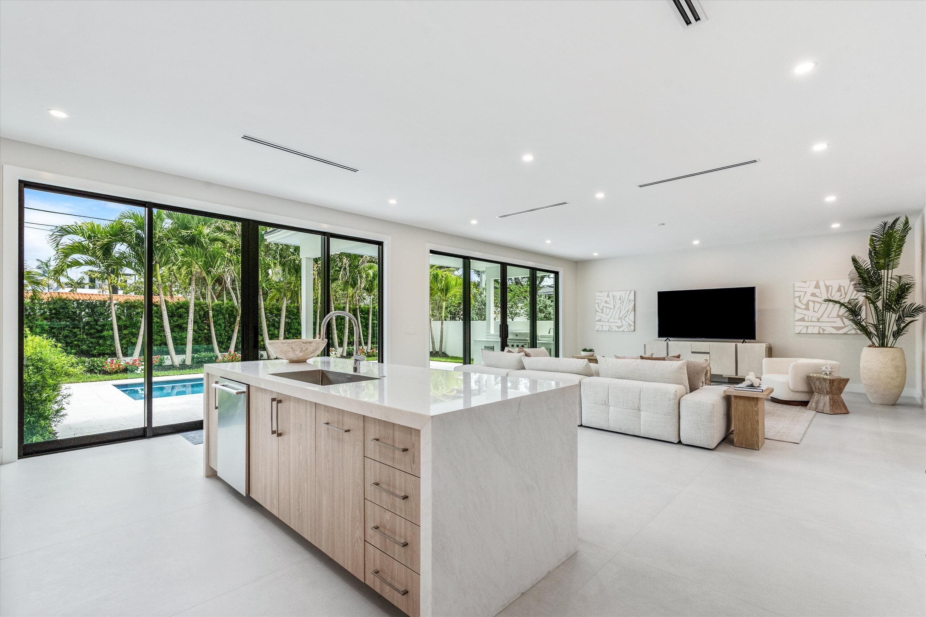 1625 SE 1st Street, Fort Lauderdale, FL 33301 — photo 9 of 22