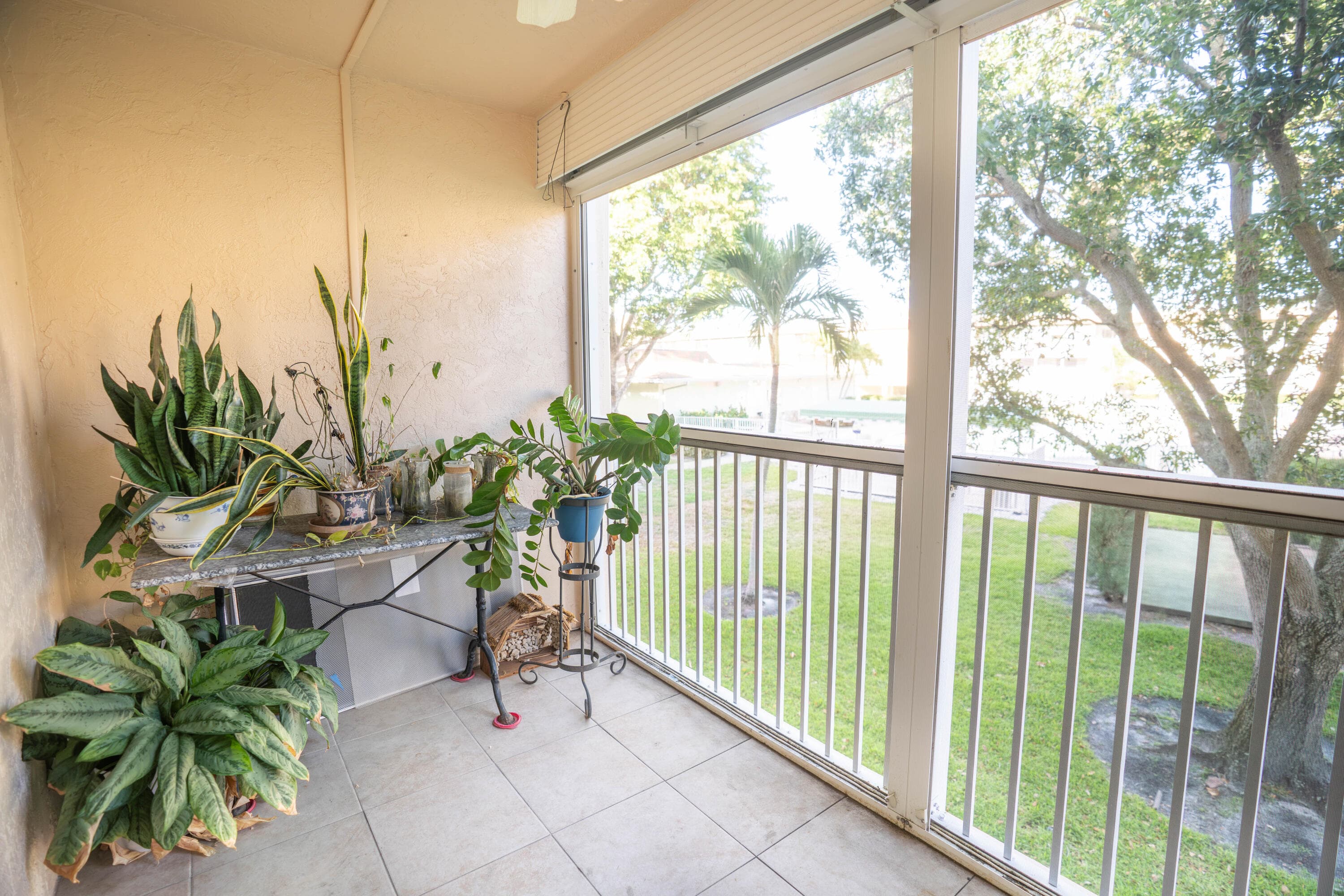 400 W Village Green Cir Circle W 214, Palm Springs, FL 33461 — photo 12 of 17