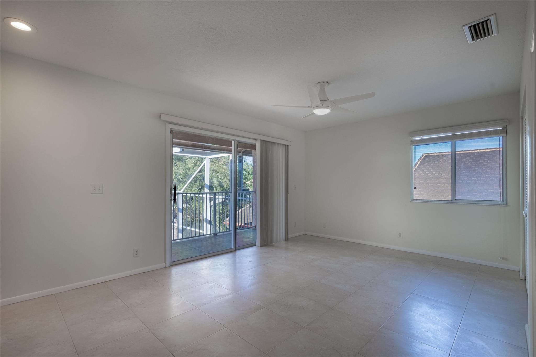 9901 NW 48th Court, Coral Springs, FL 33076 — photo 13 of 24