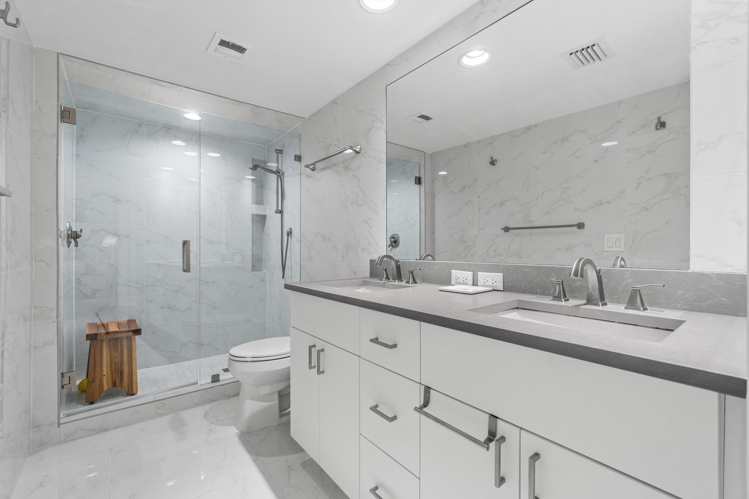 2780 S Ocean Boulevard 306, Palm Beach, FL 33480 — photo 20 of 37