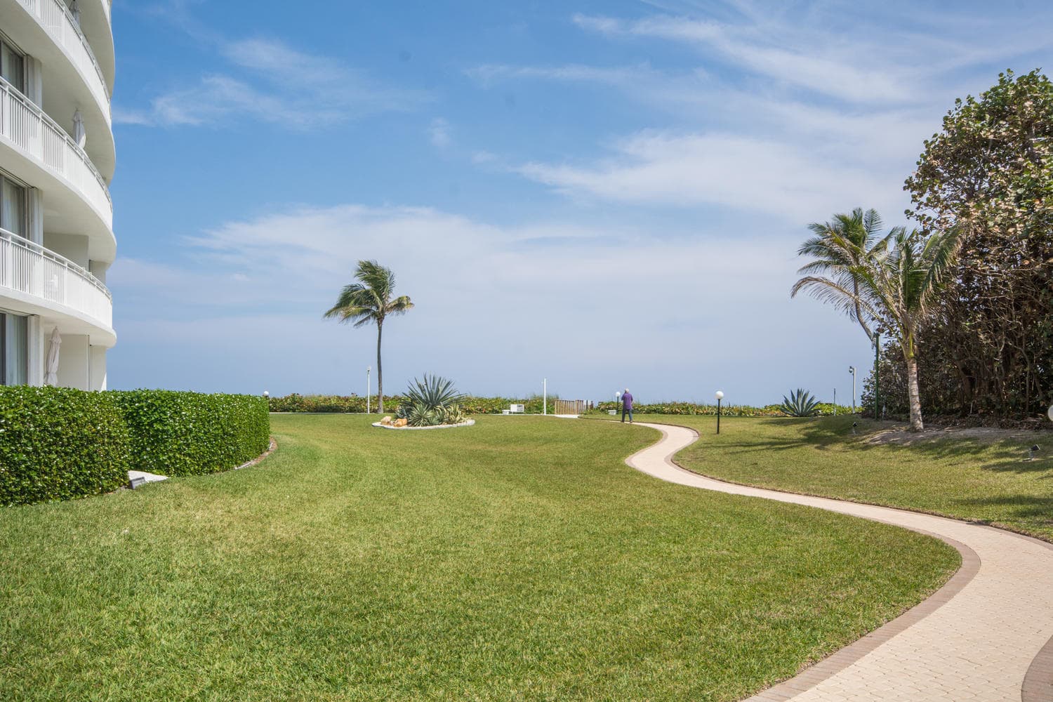 2780 S Ocean Boulevard 306, Palm Beach, FL 33480 — photo 31 of 37