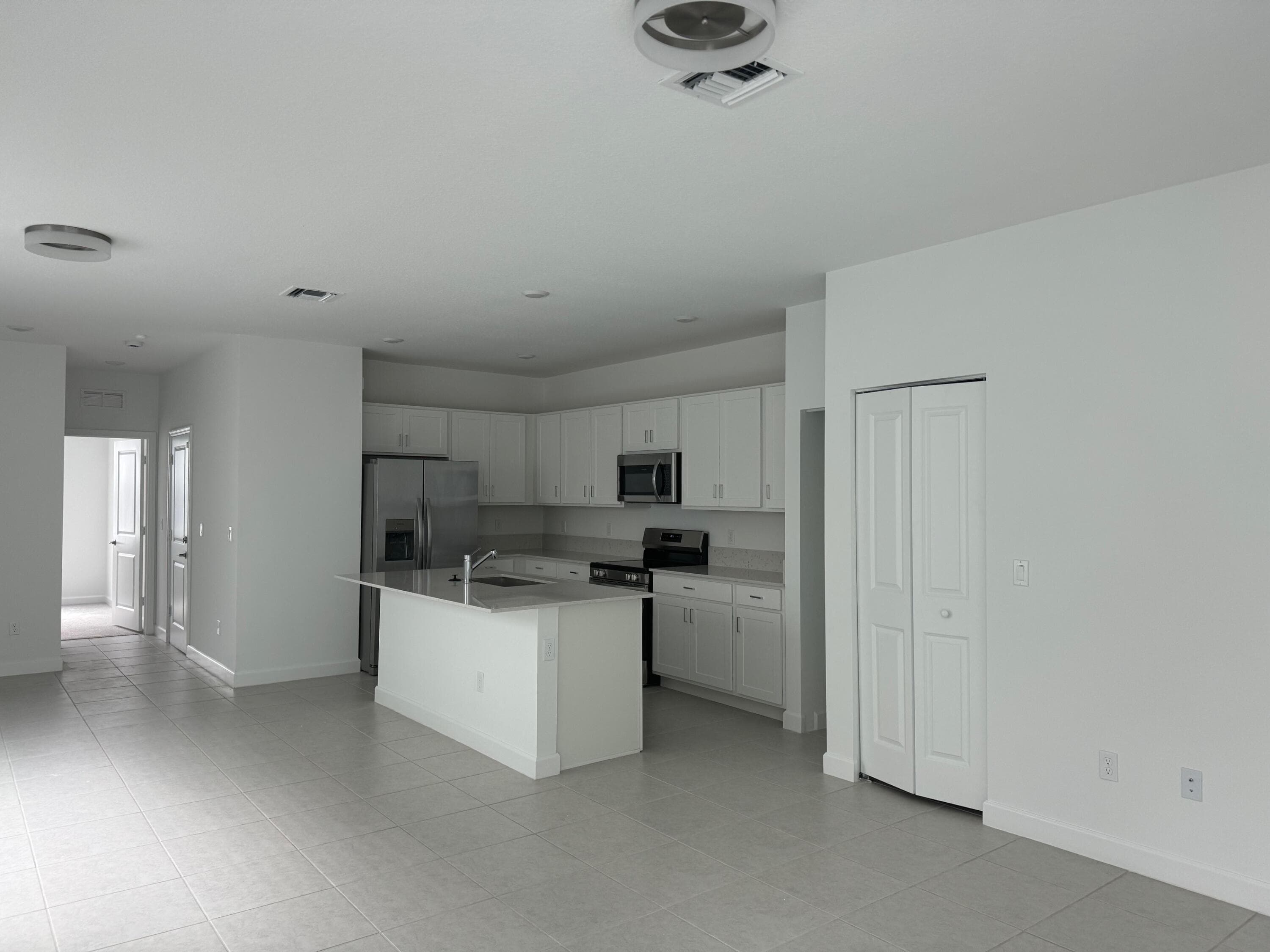 4663 Hollister Avenue, Greenacres, FL 33463 — photo 5 of 12