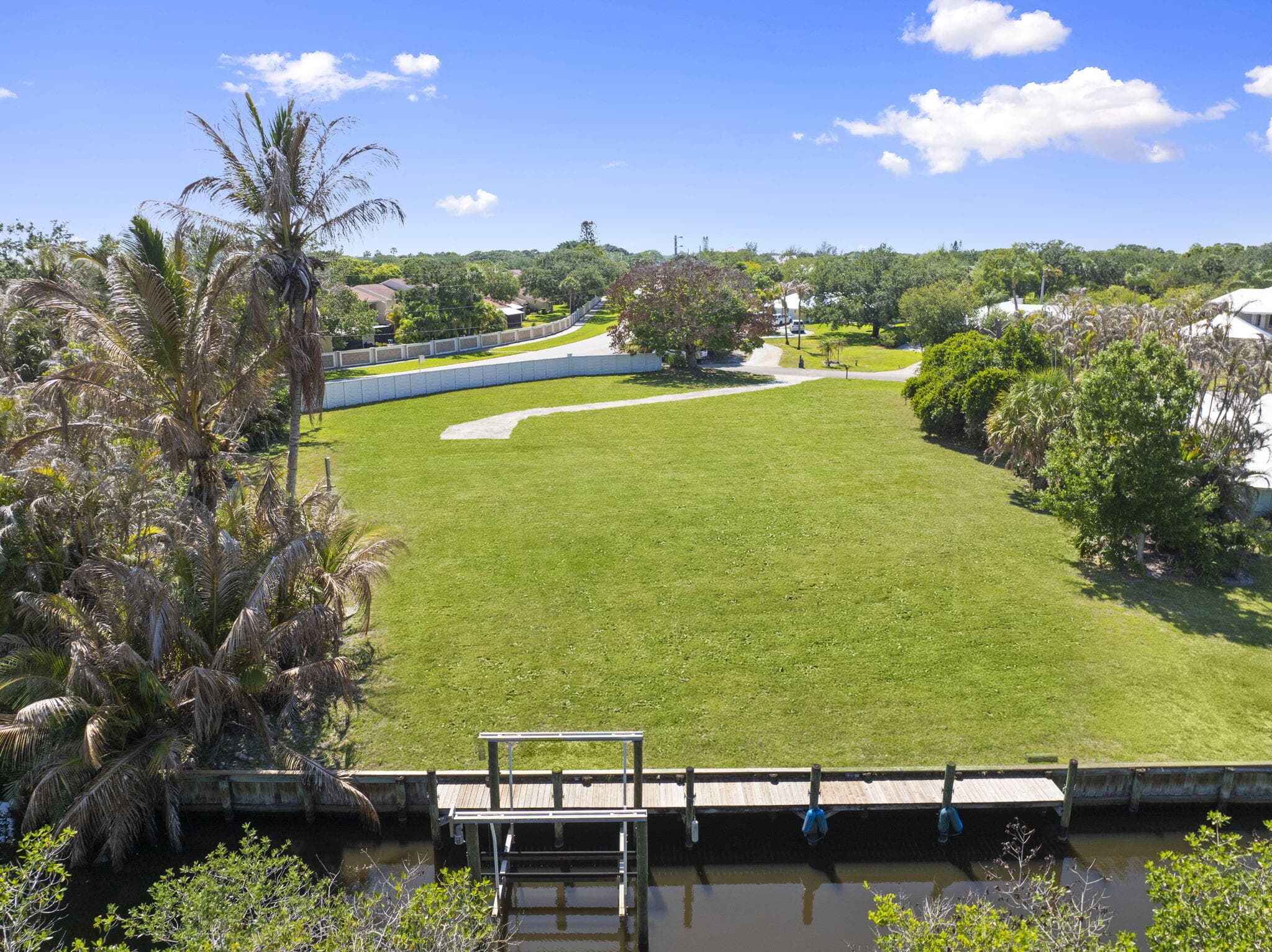 1515 SW Pendarvis Court, Palm City, FL 34990 — photo 3 of 6