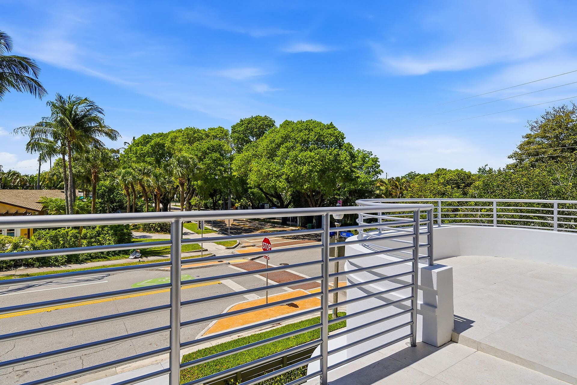 785 Park Place, West Palm Beach, FL 33401 — photo 23 of 35