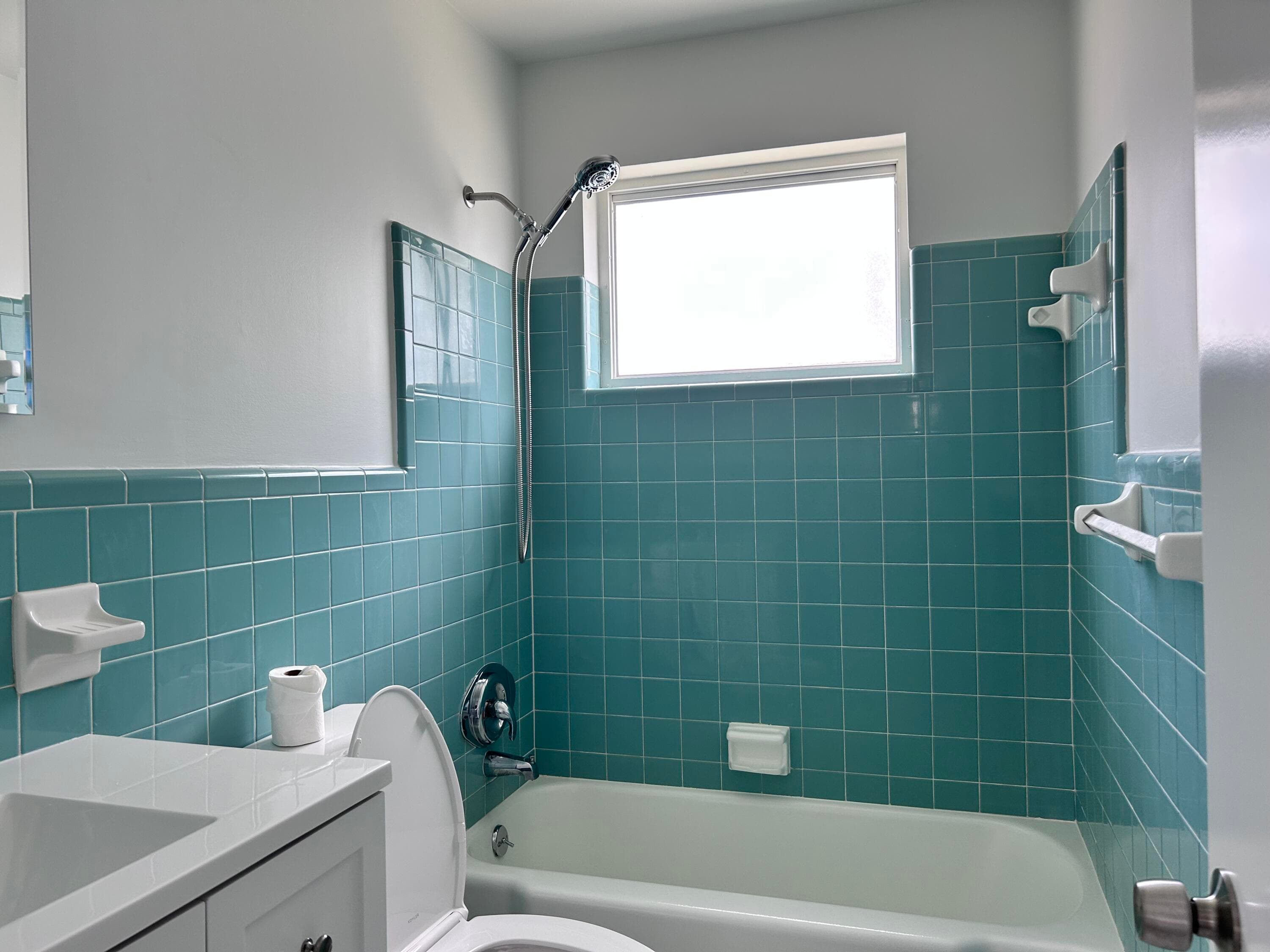 630 Prosperity Farms Road 2, North Palm Beach, FL 33408 — photo 9 of 13