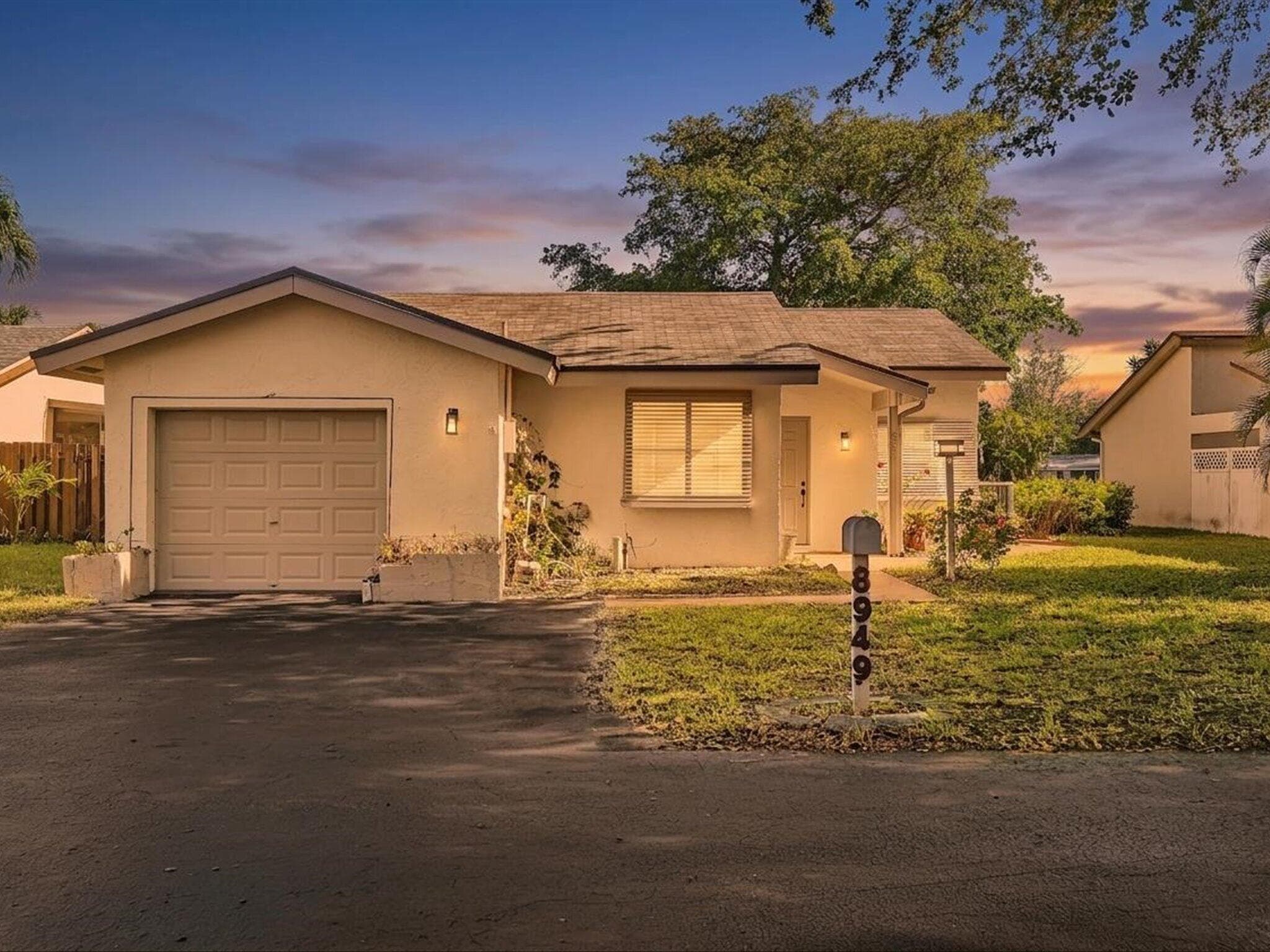 8949 NW 9th Place, Plantation, FL 33324 — photo 5 of 67