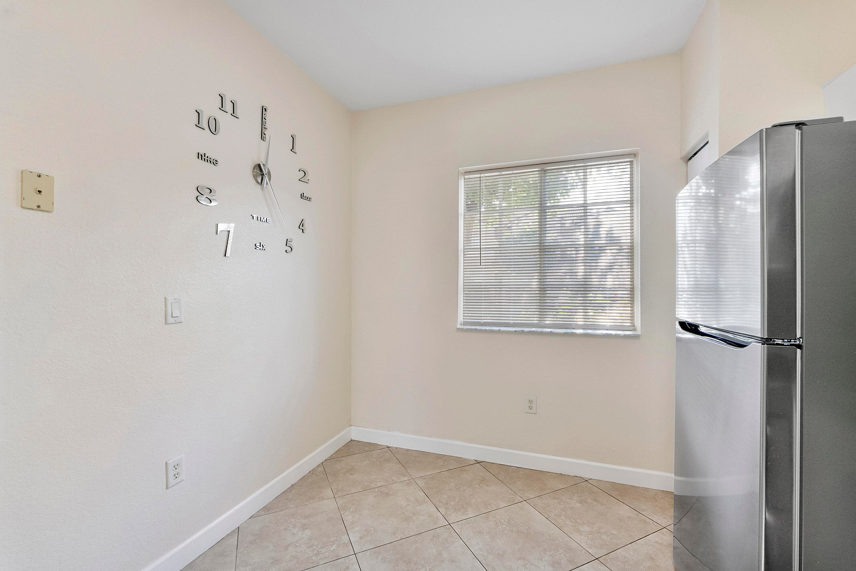 5910 Riverside Avenue, Tamarac, FL 33321 — photo 8 of 47
