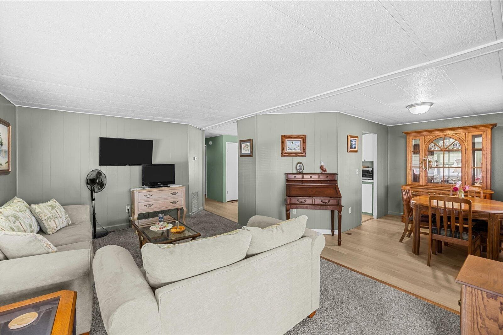69 Manor Drive, Fort Pierce, FL 34982 — photo 13 of 38