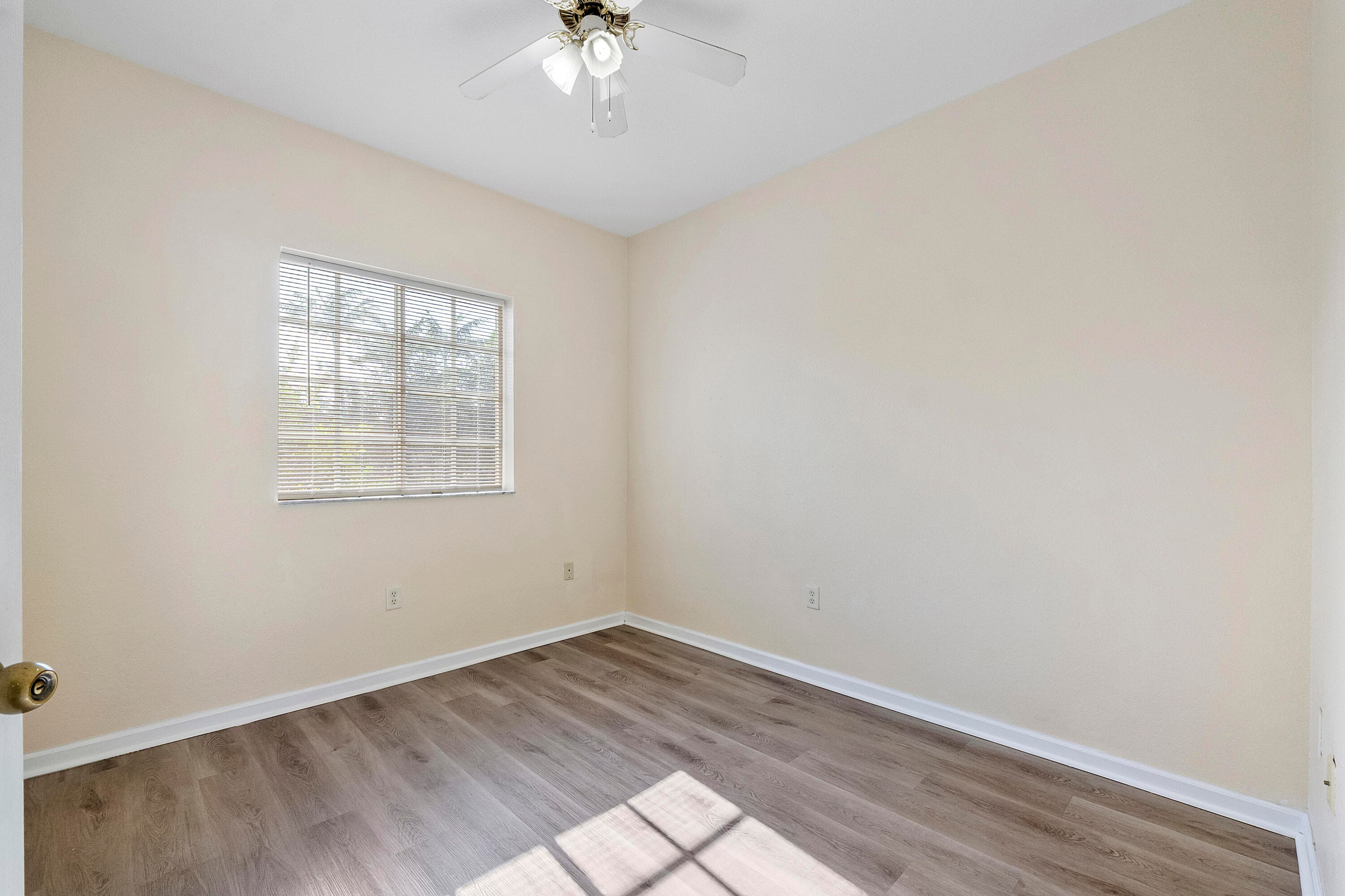 5910 Riverside Avenue, Tamarac, FL 33321 — photo 20 of 47