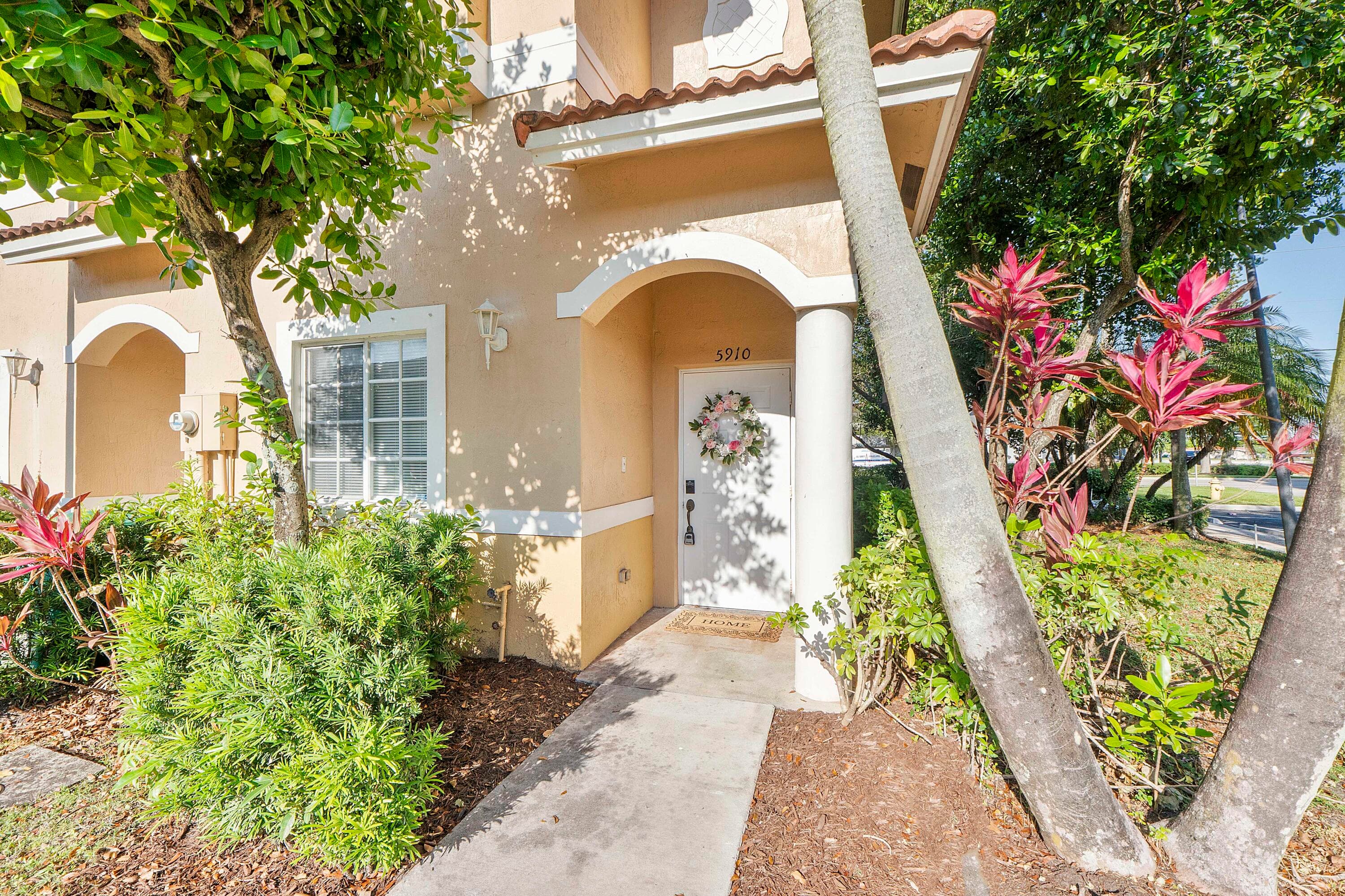 5910 Riverside Avenue, Tamarac, FL 33321 — photo 4 of 47