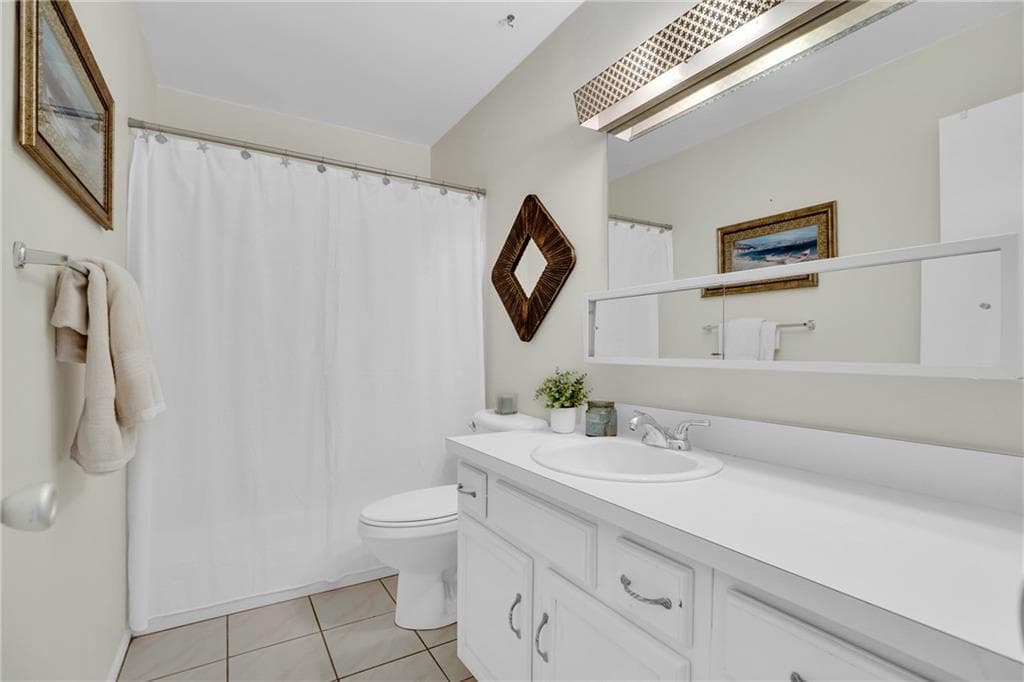 17 Vista Palm Lane 201, Vero Beach, FL 32962 — photo 14 of 34