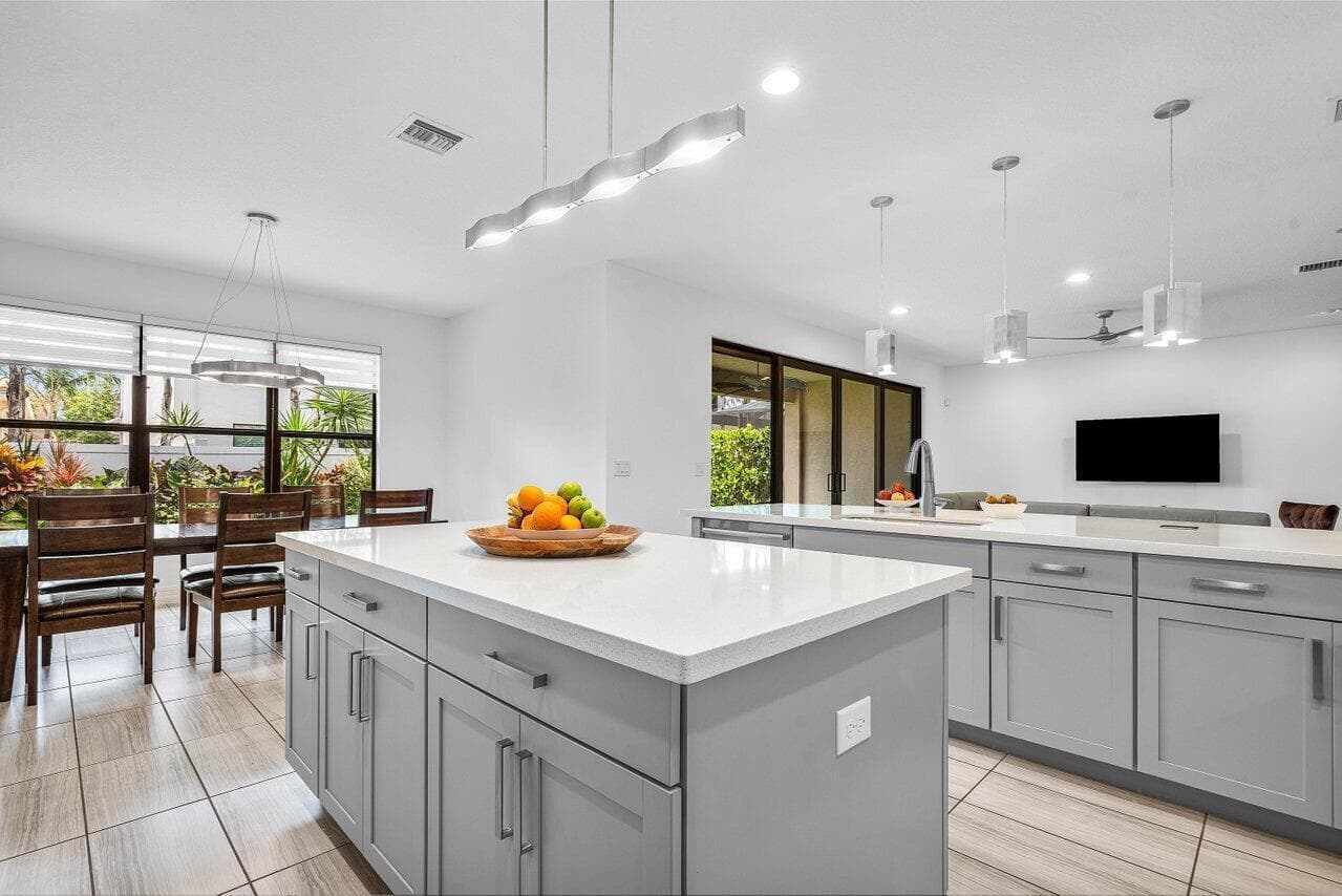 8068 Lemon Serpentine Lane, Delray Beach, FL 33446 — photo 13 of 56